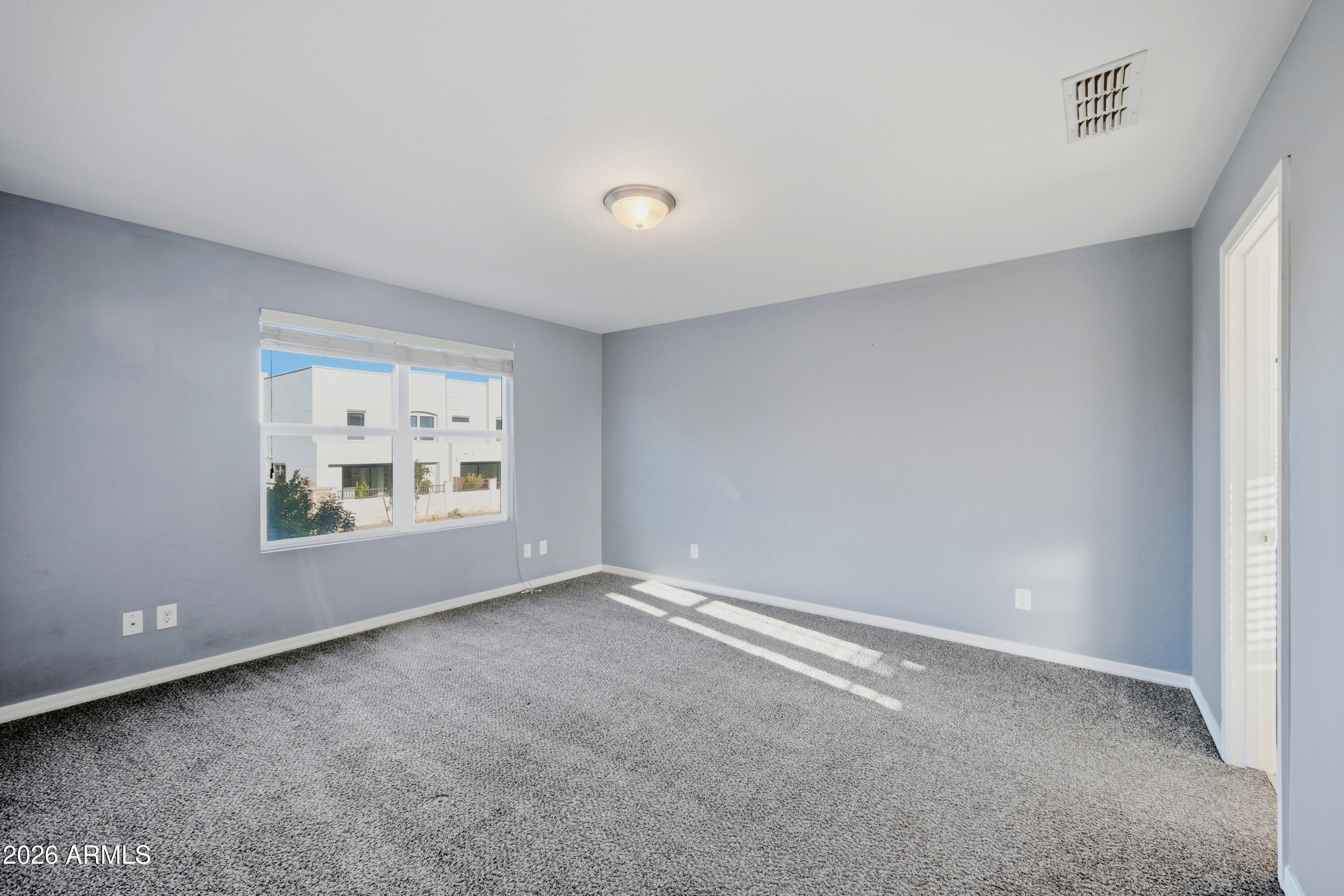 5727 S 35TH Place