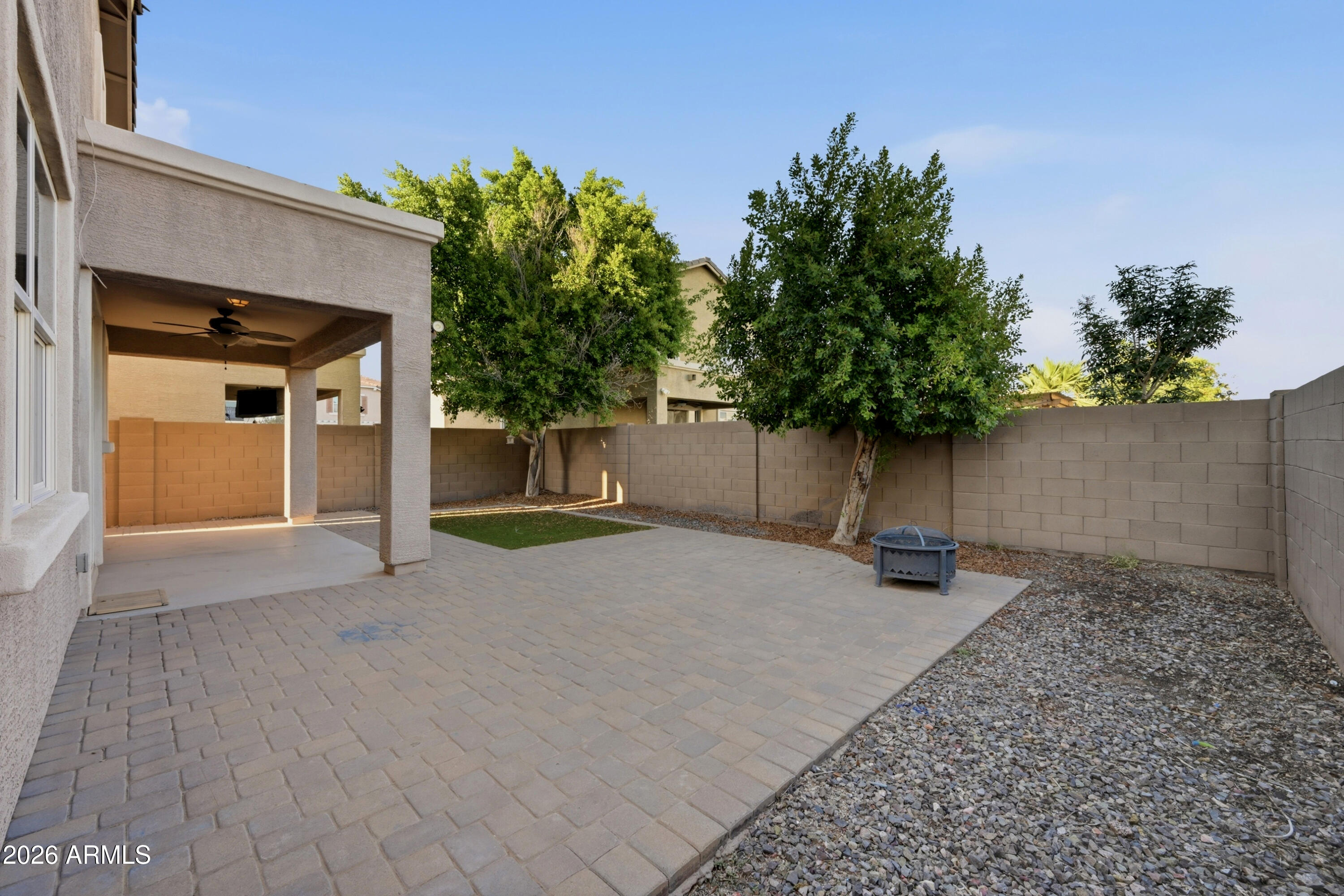 5727 S 35TH Place
