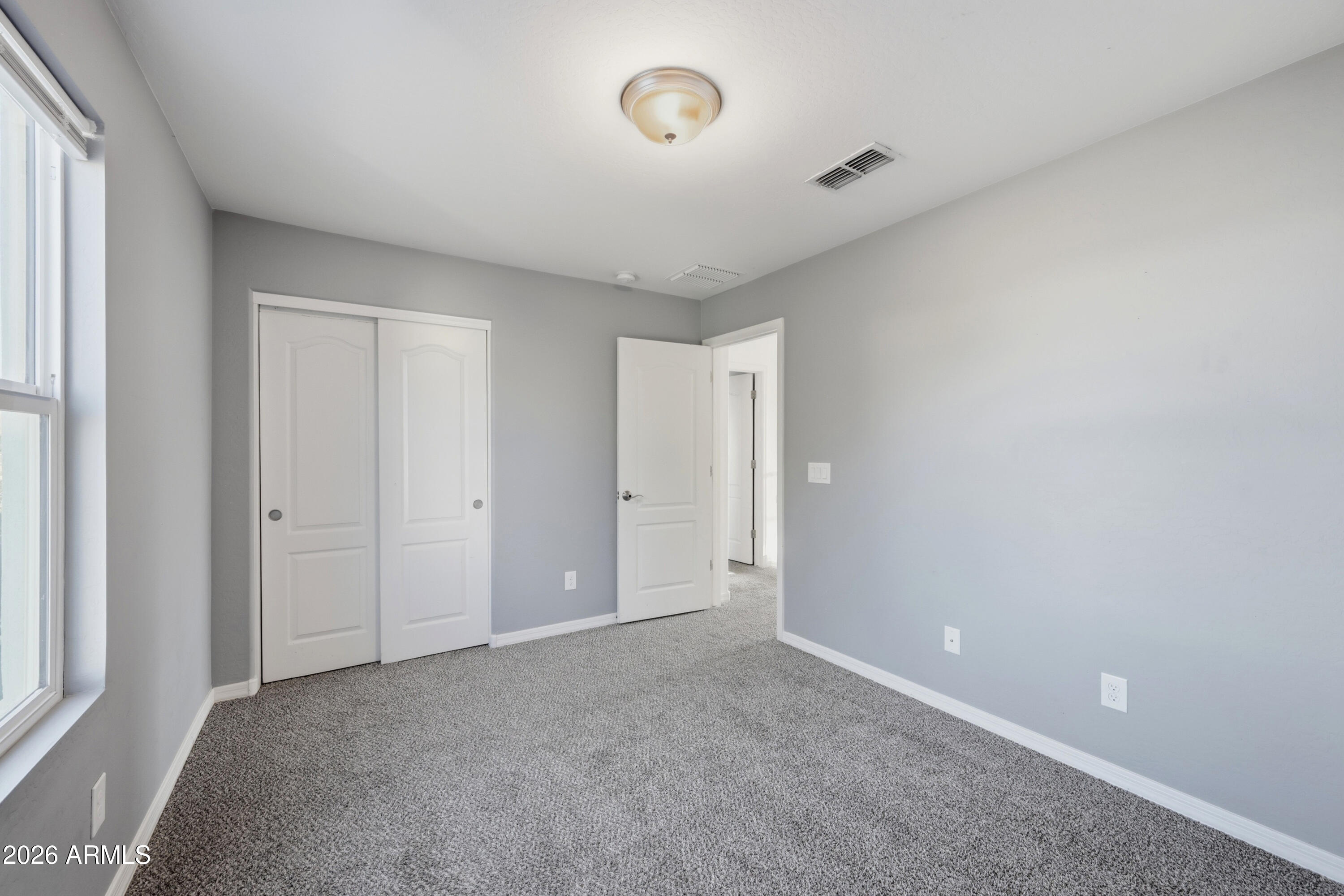 5727 S 35TH Place