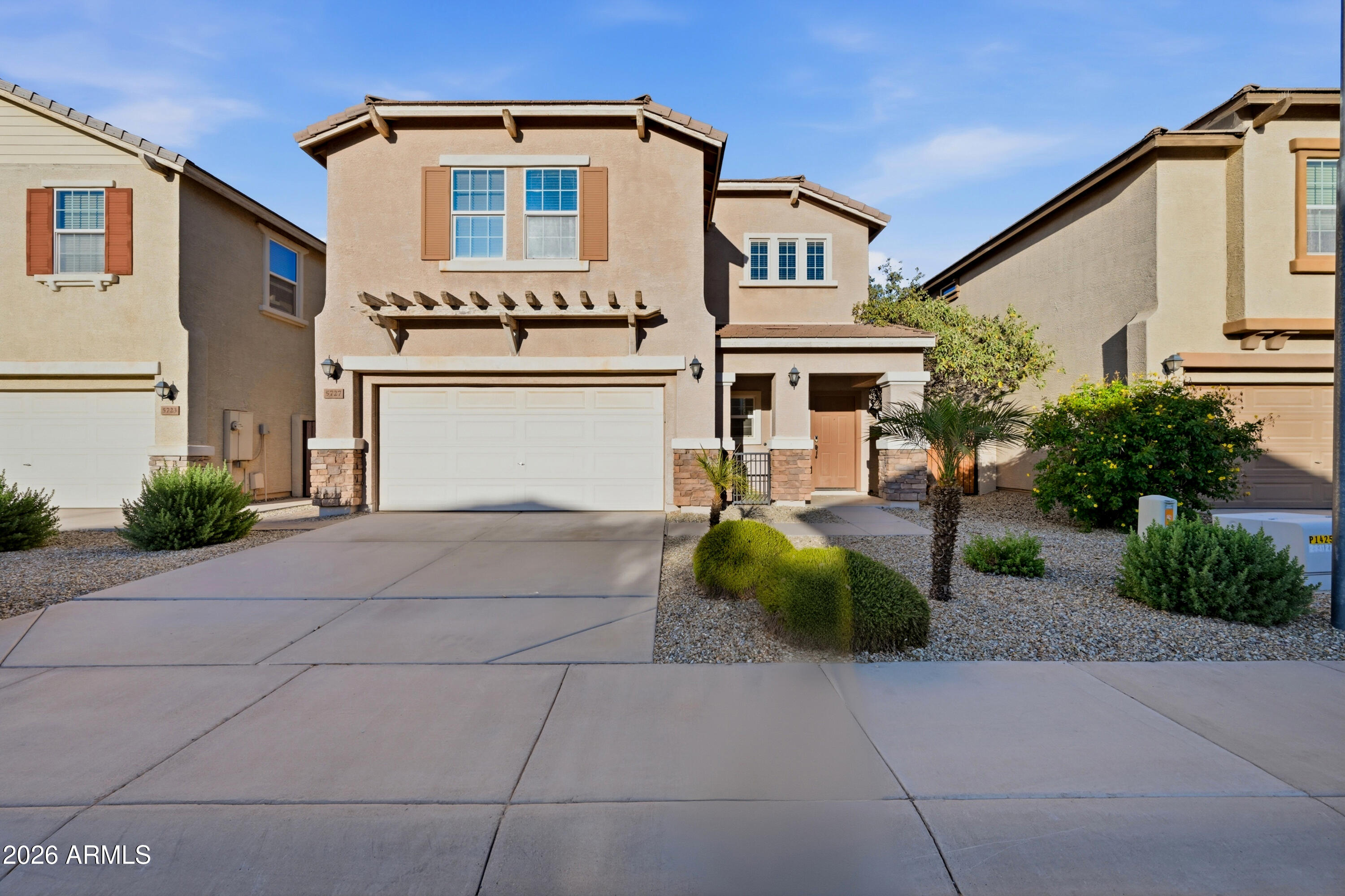 5727 S 35TH Place