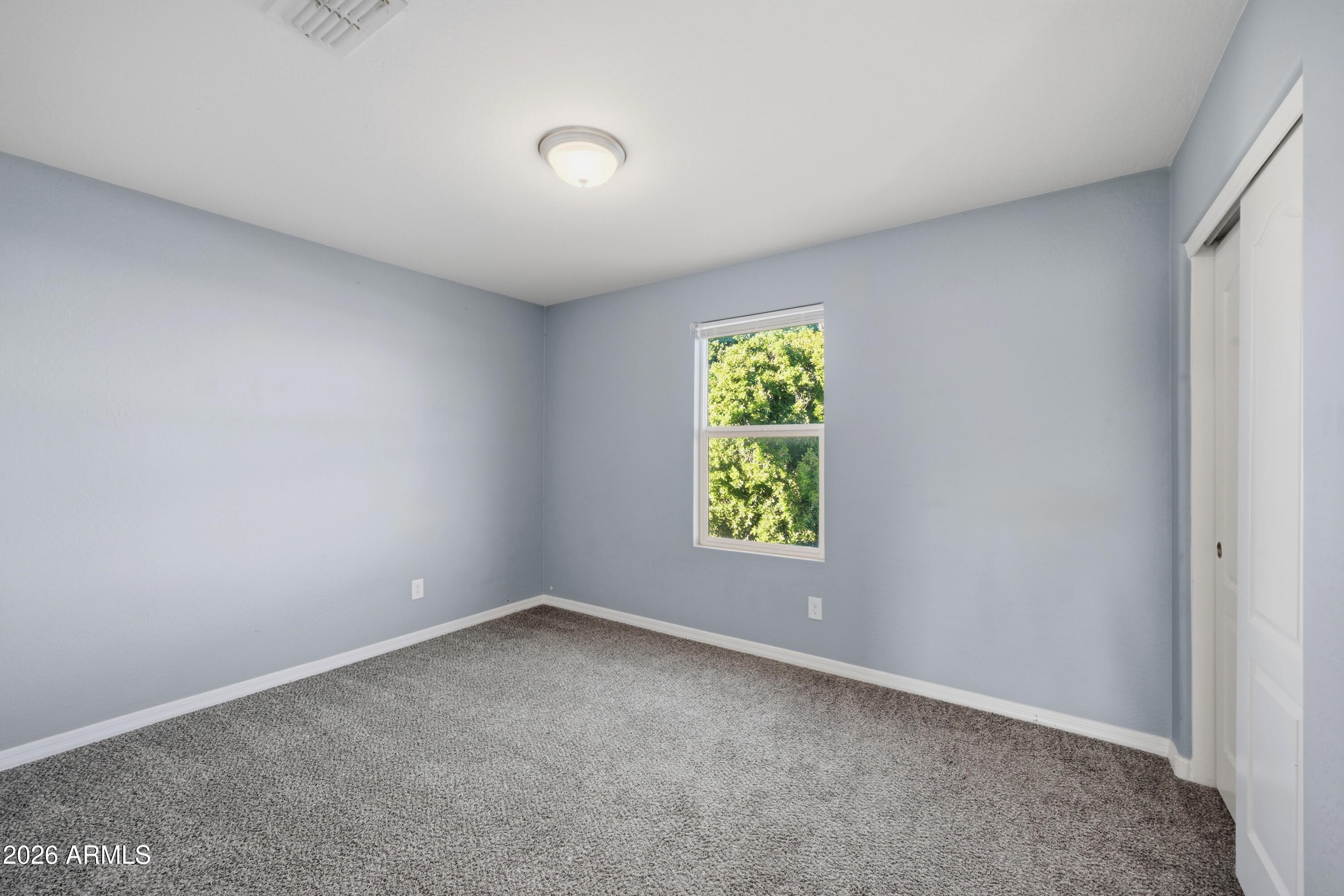 5727 S 35TH Place