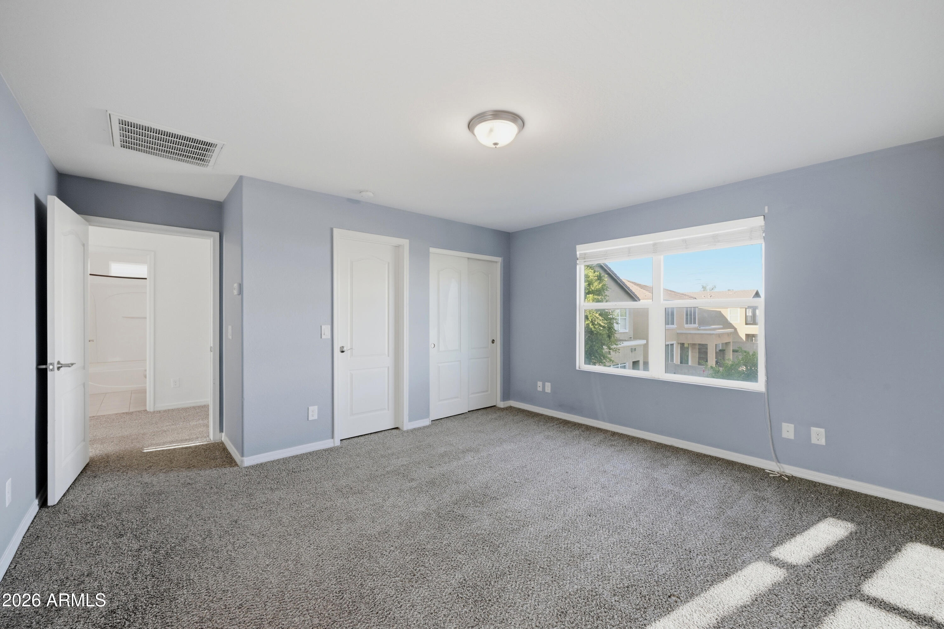 5727 S 35TH Place