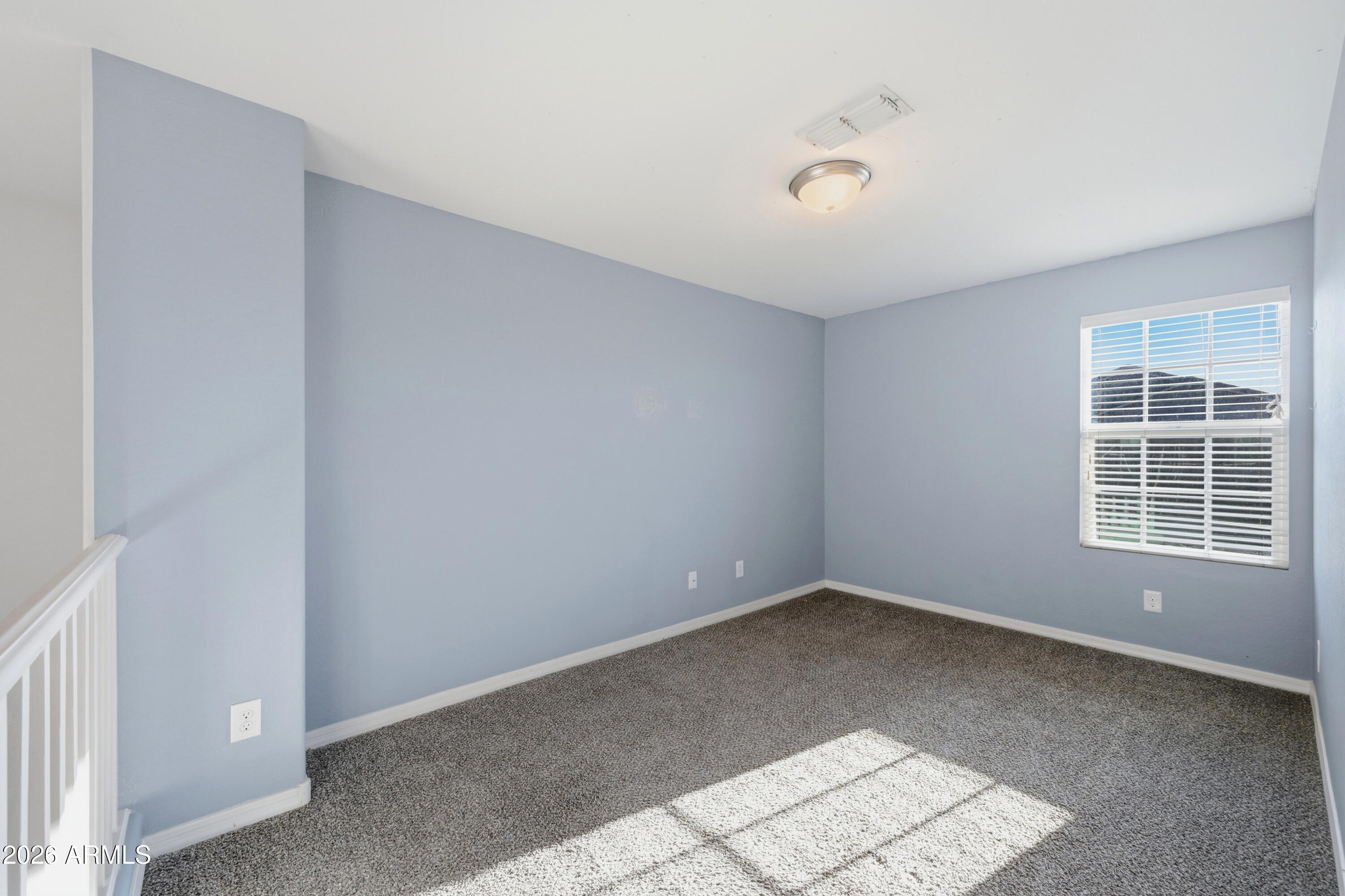 5727 S 35TH Place