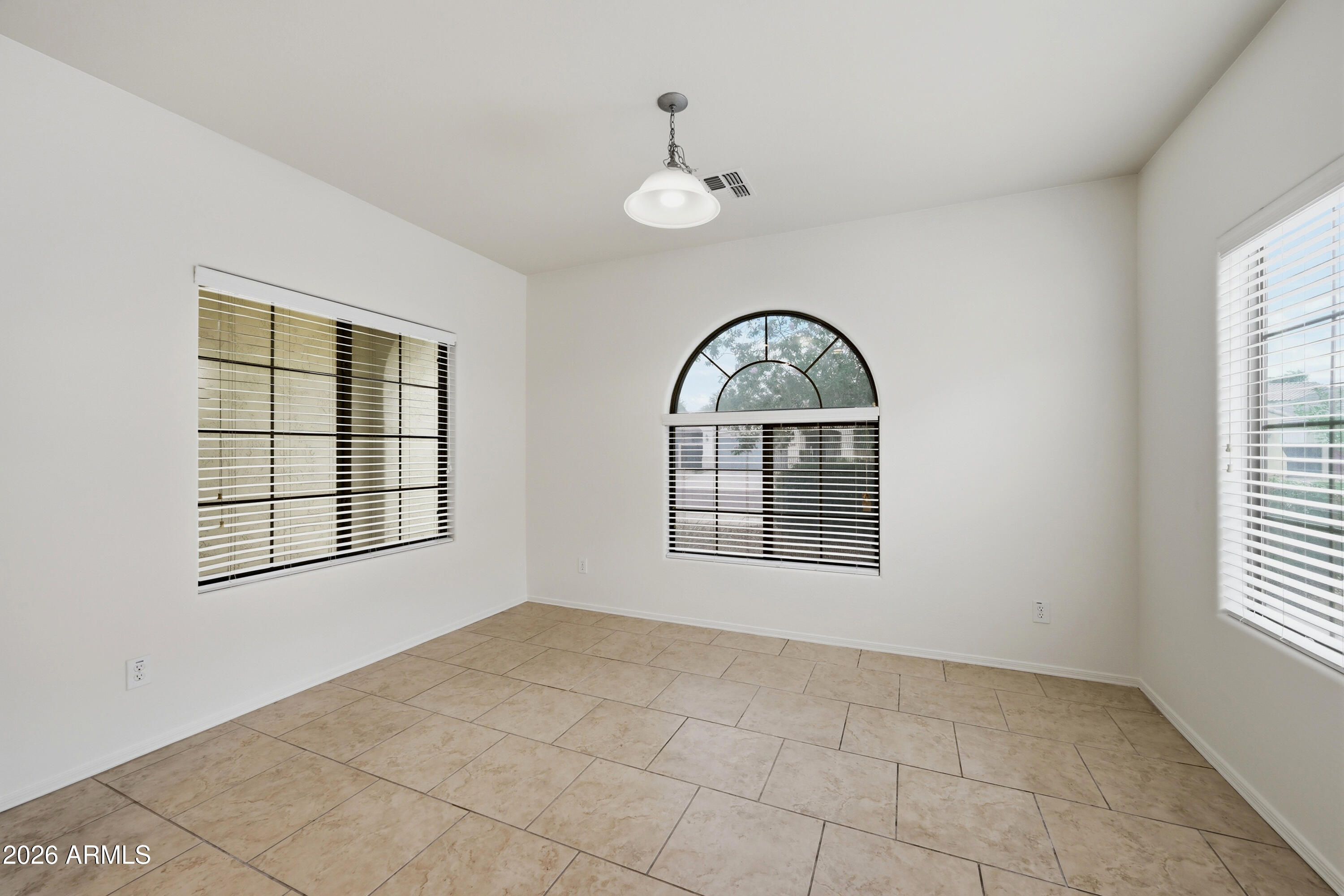 5752 W PEDRO Lane