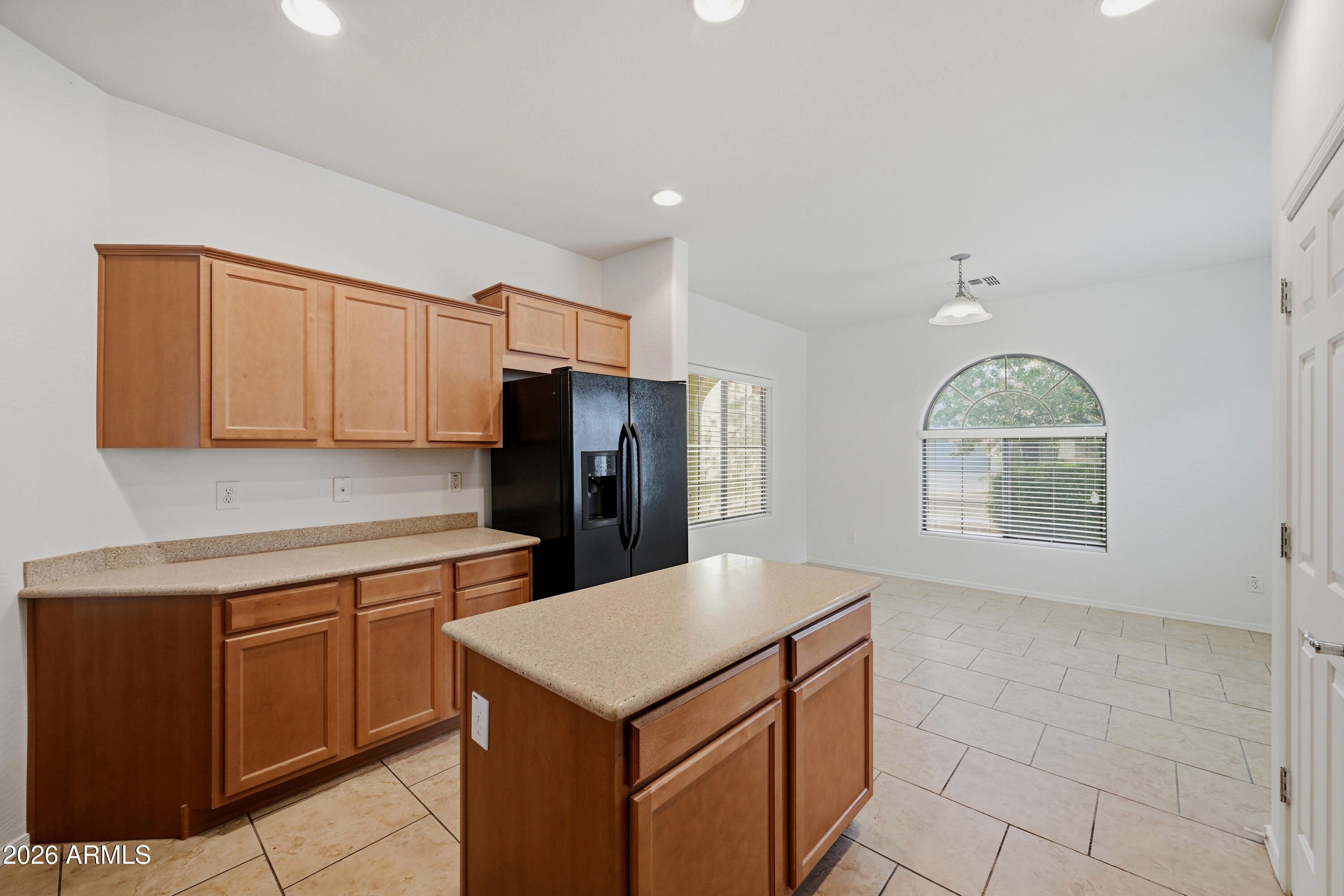 5752 W PEDRO Lane