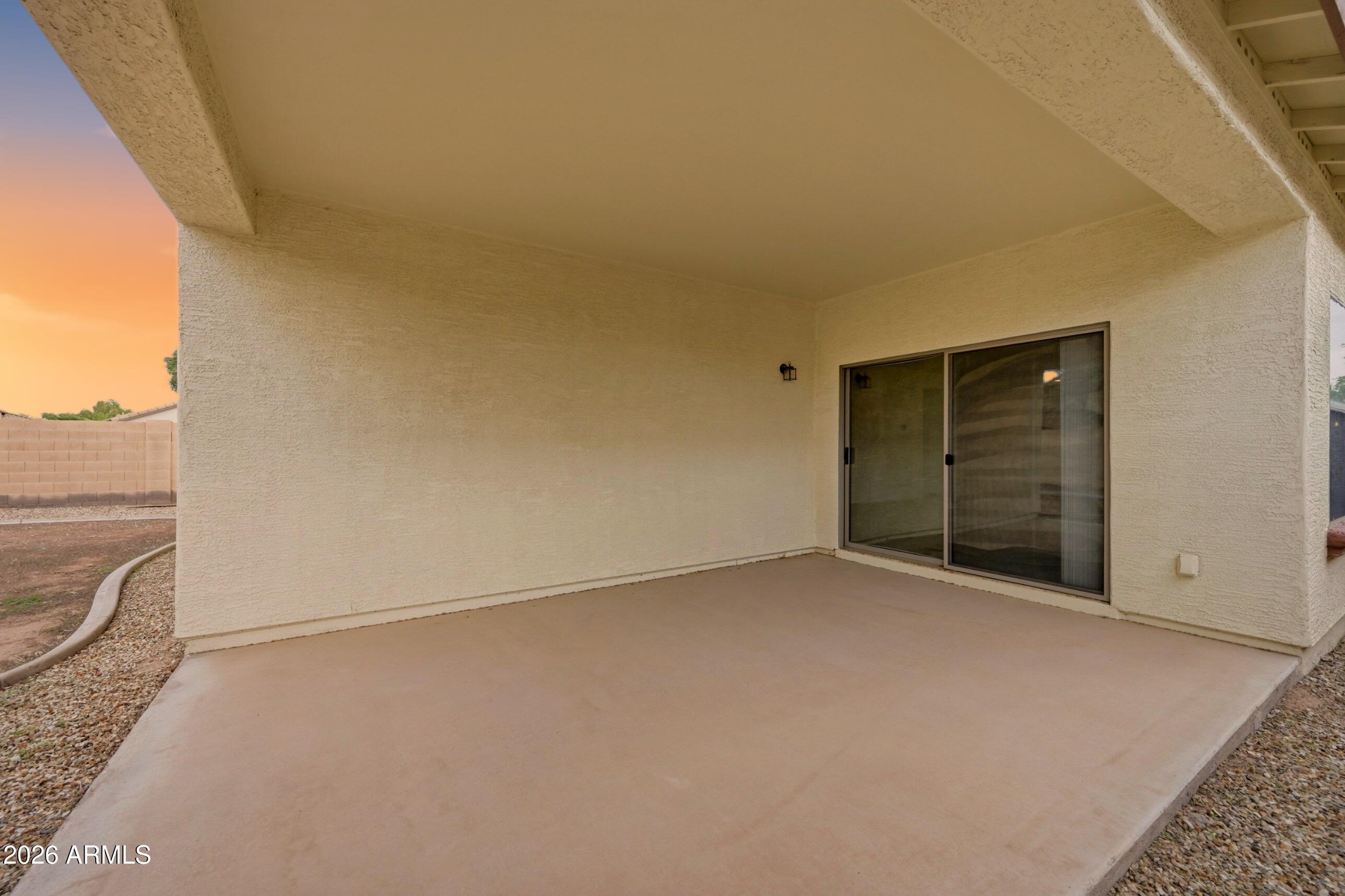 5752 W PEDRO Lane