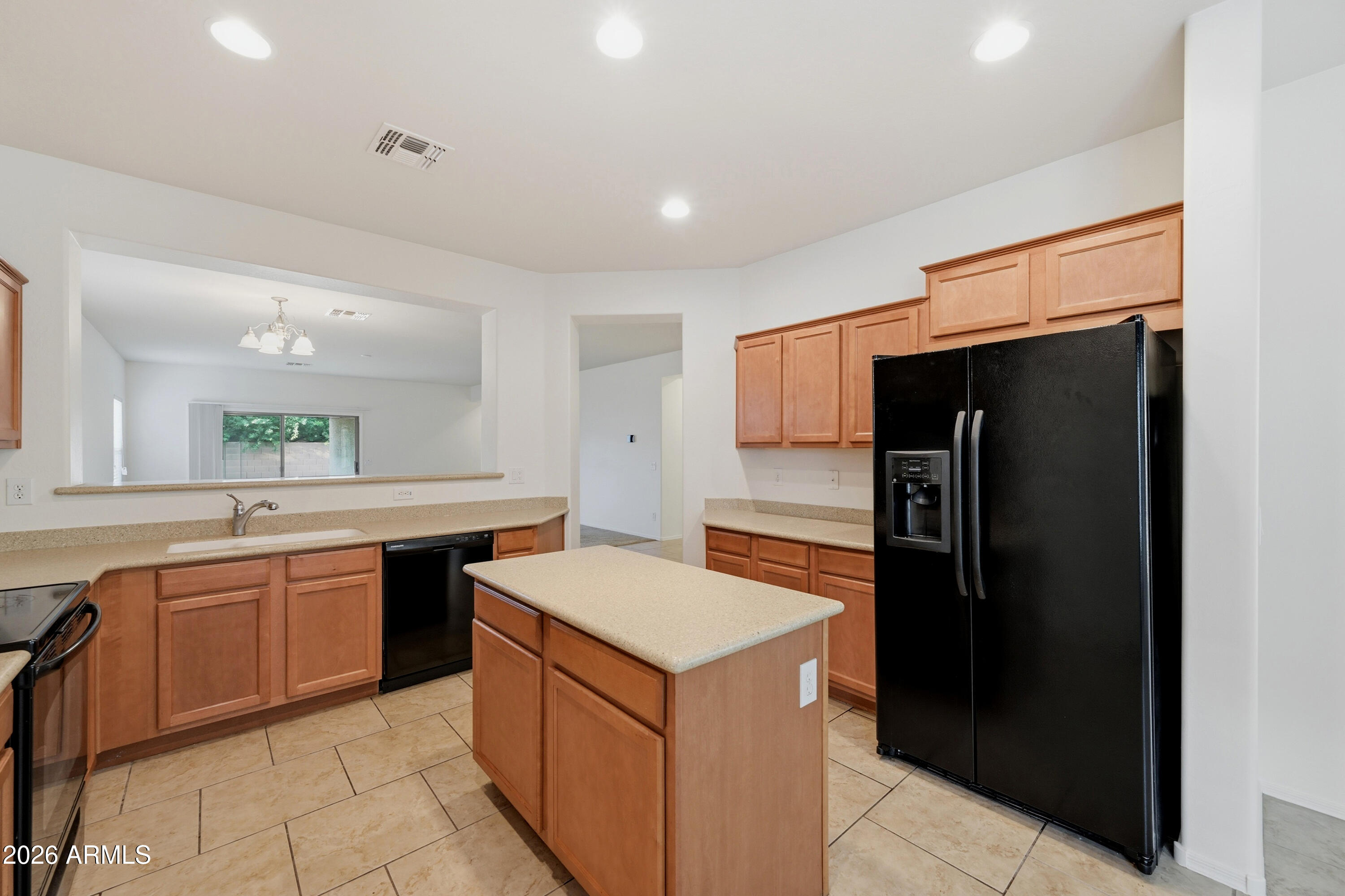 5752 W PEDRO Lane