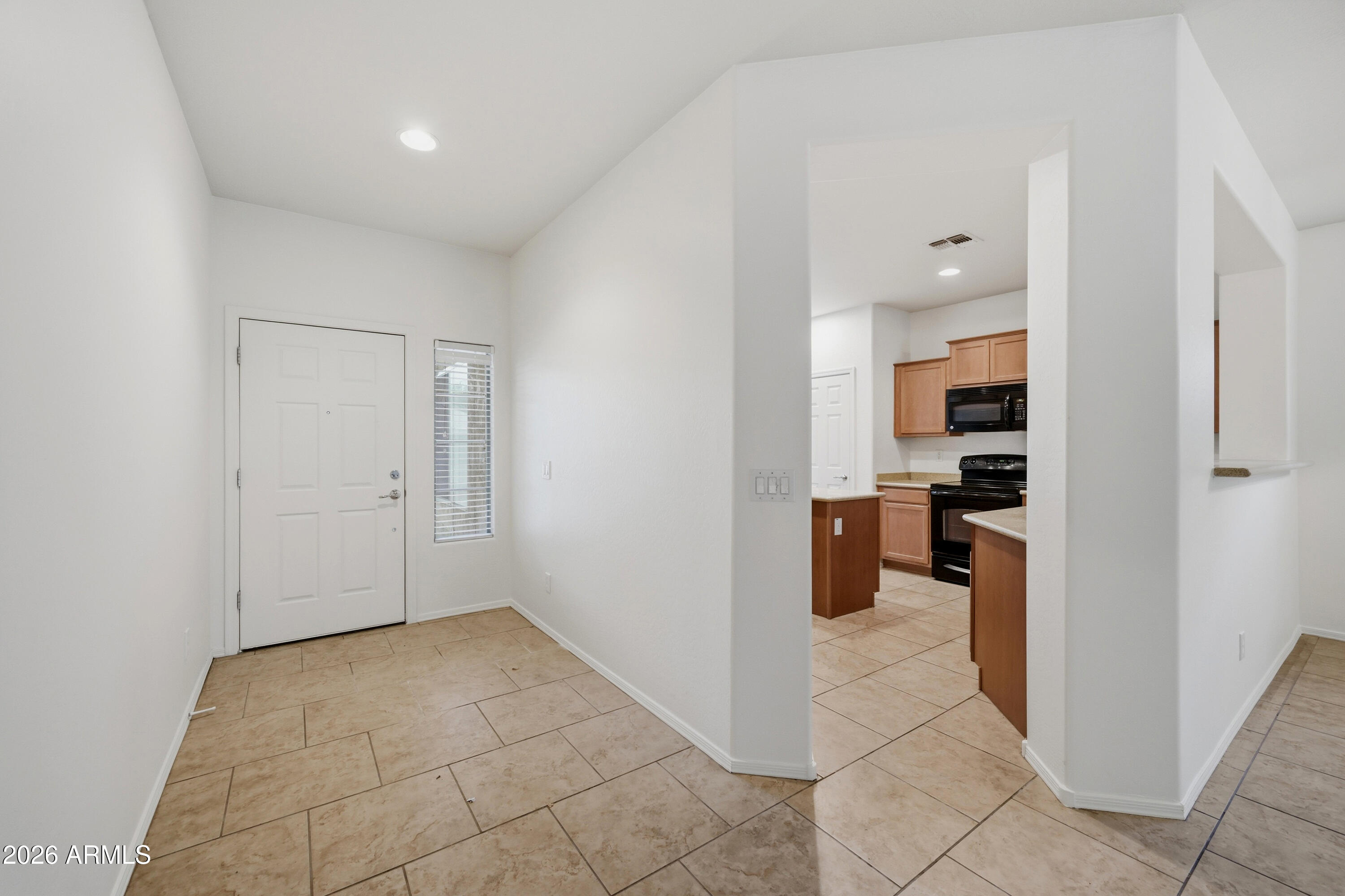 5752 W PEDRO Lane