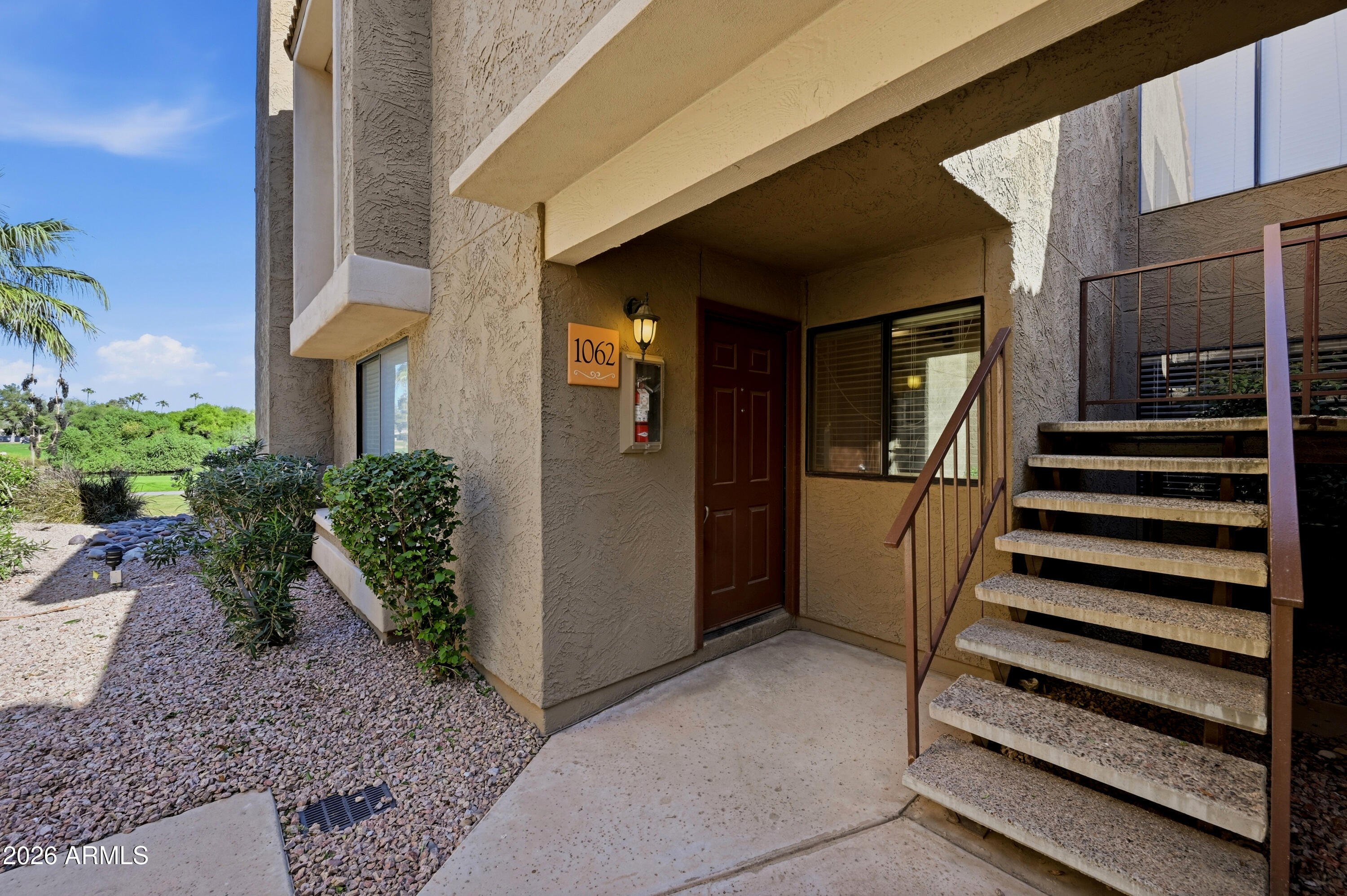 5122 E SHEA Boulevard 1062