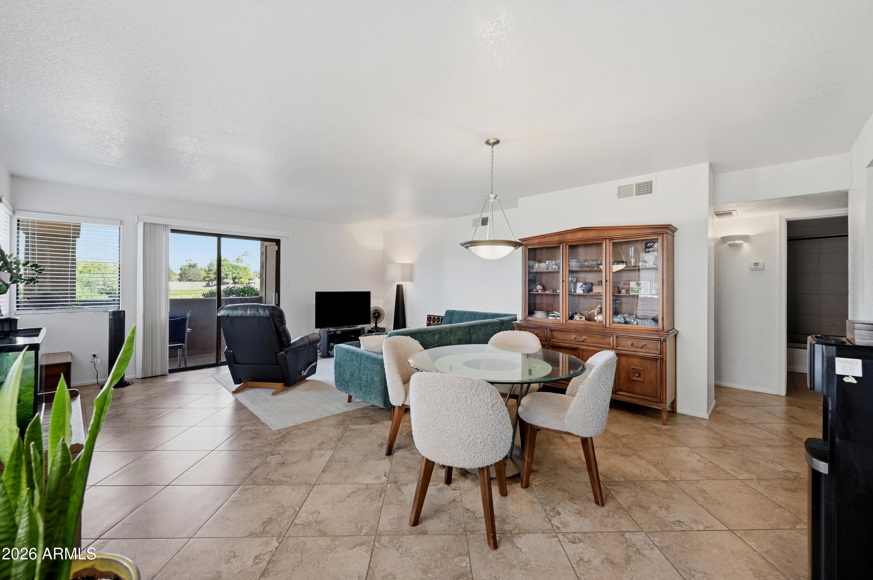 5122 E SHEA Boulevard 1062