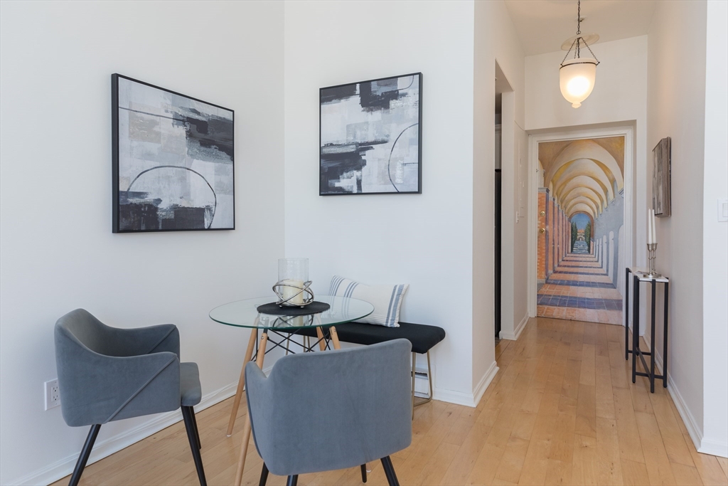 350 West 4th # 301