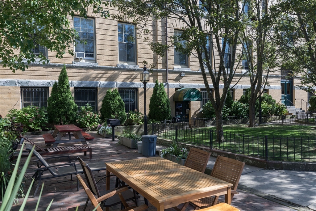 350 West 4th # 301