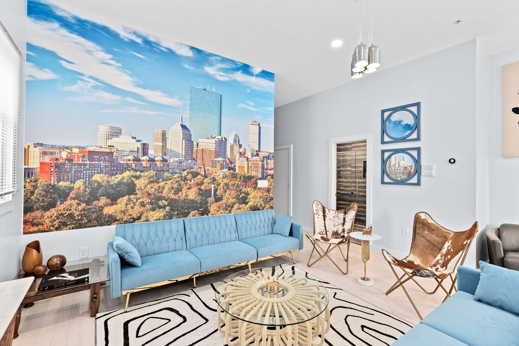 108-110 Trenton St # 1