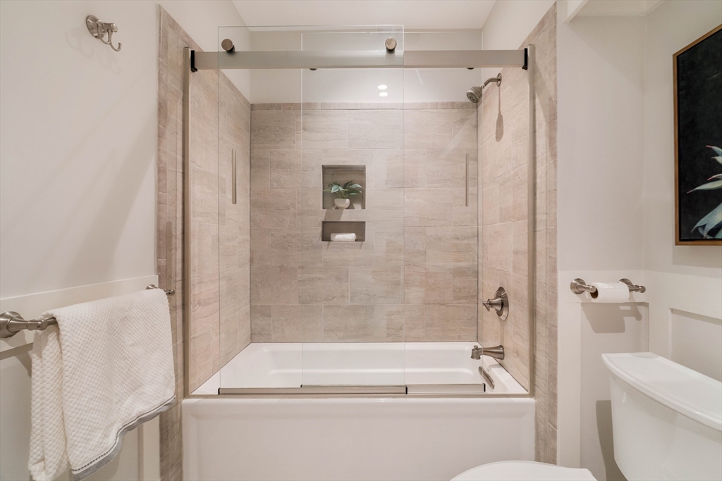 32 Bellis Circle