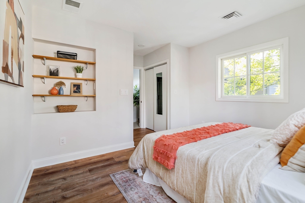 32 Bellis Circle