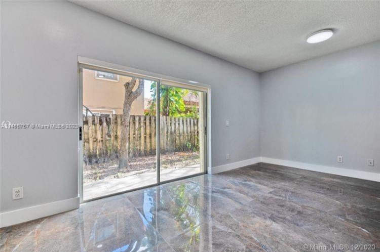 16123 Emerald Cove Rd # 16123