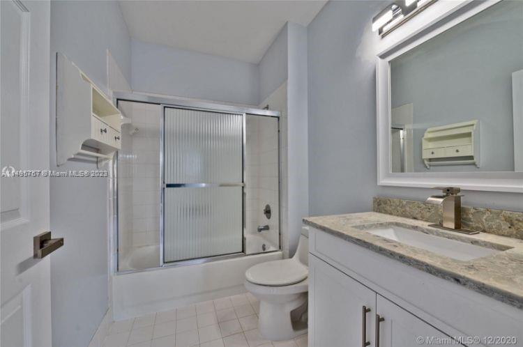 16123 Emerald Cove Rd # 16123