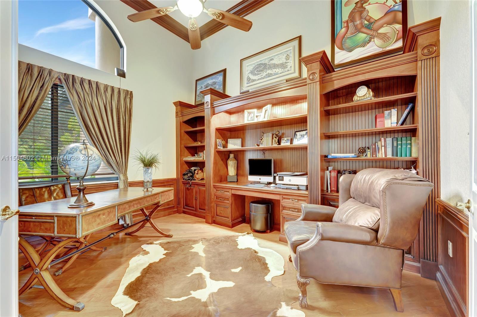 10123 S Lake Vista Cir