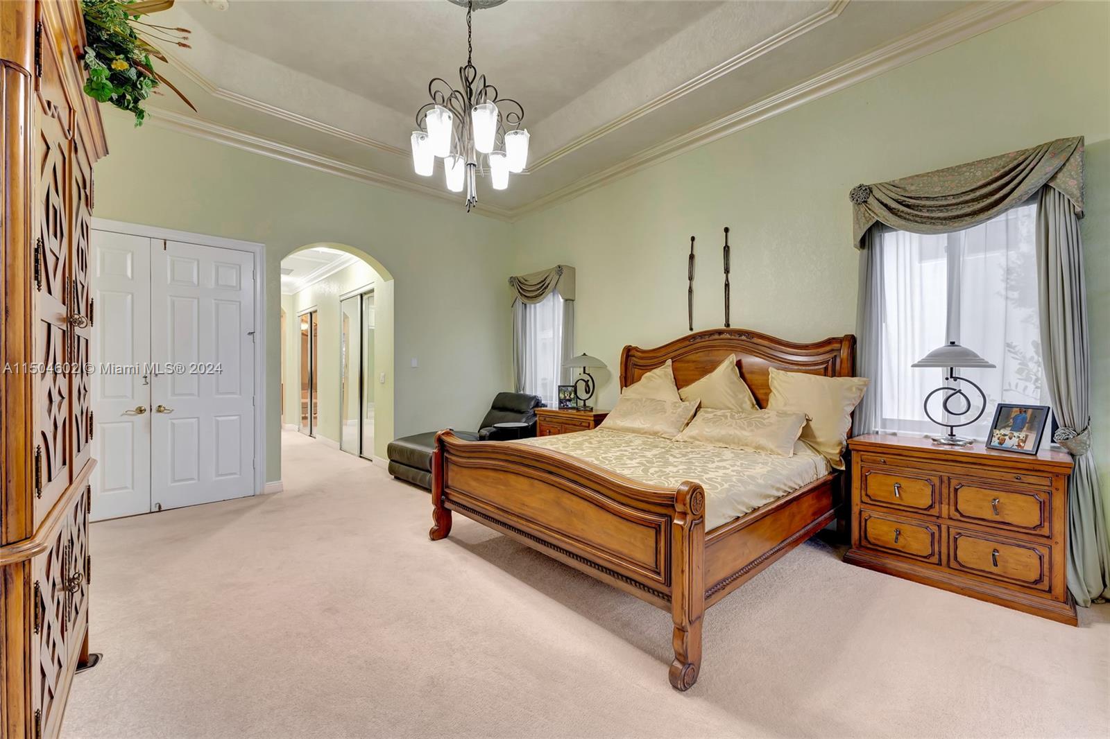 10123 S Lake Vista Cir