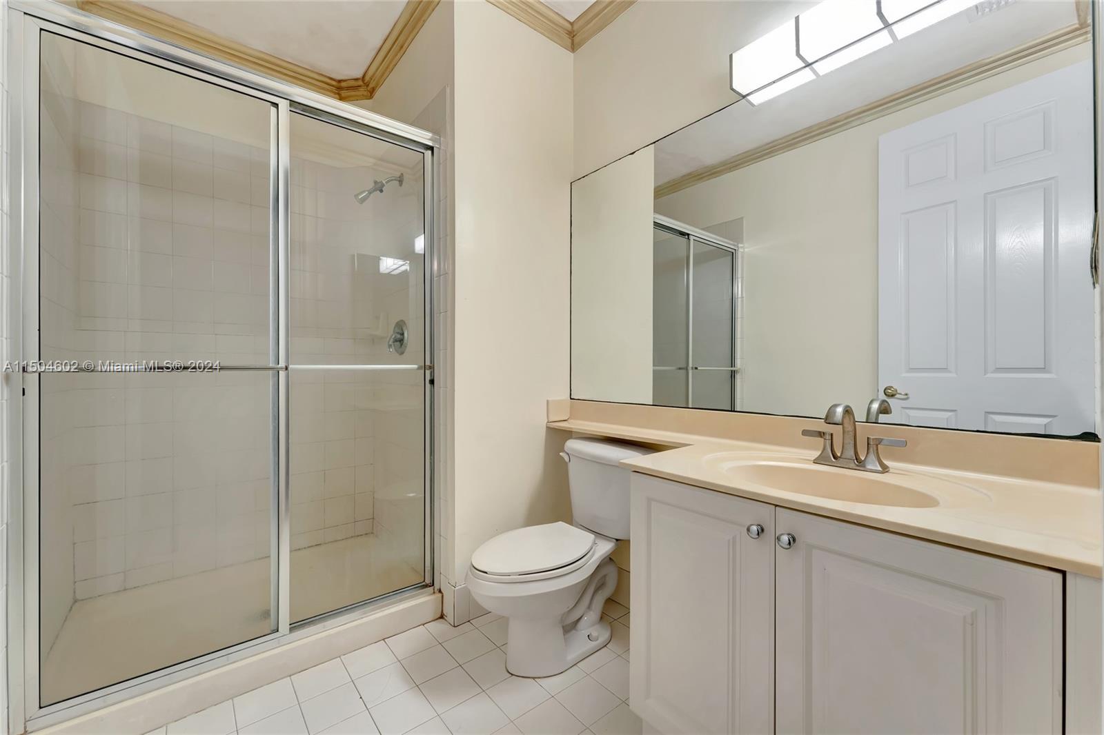 10123 S Lake Vista Cir