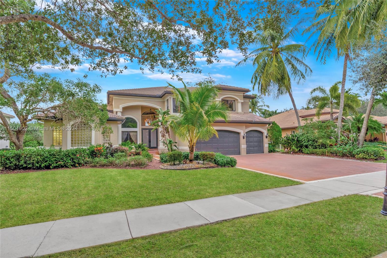 10123 S Lake Vista Cir