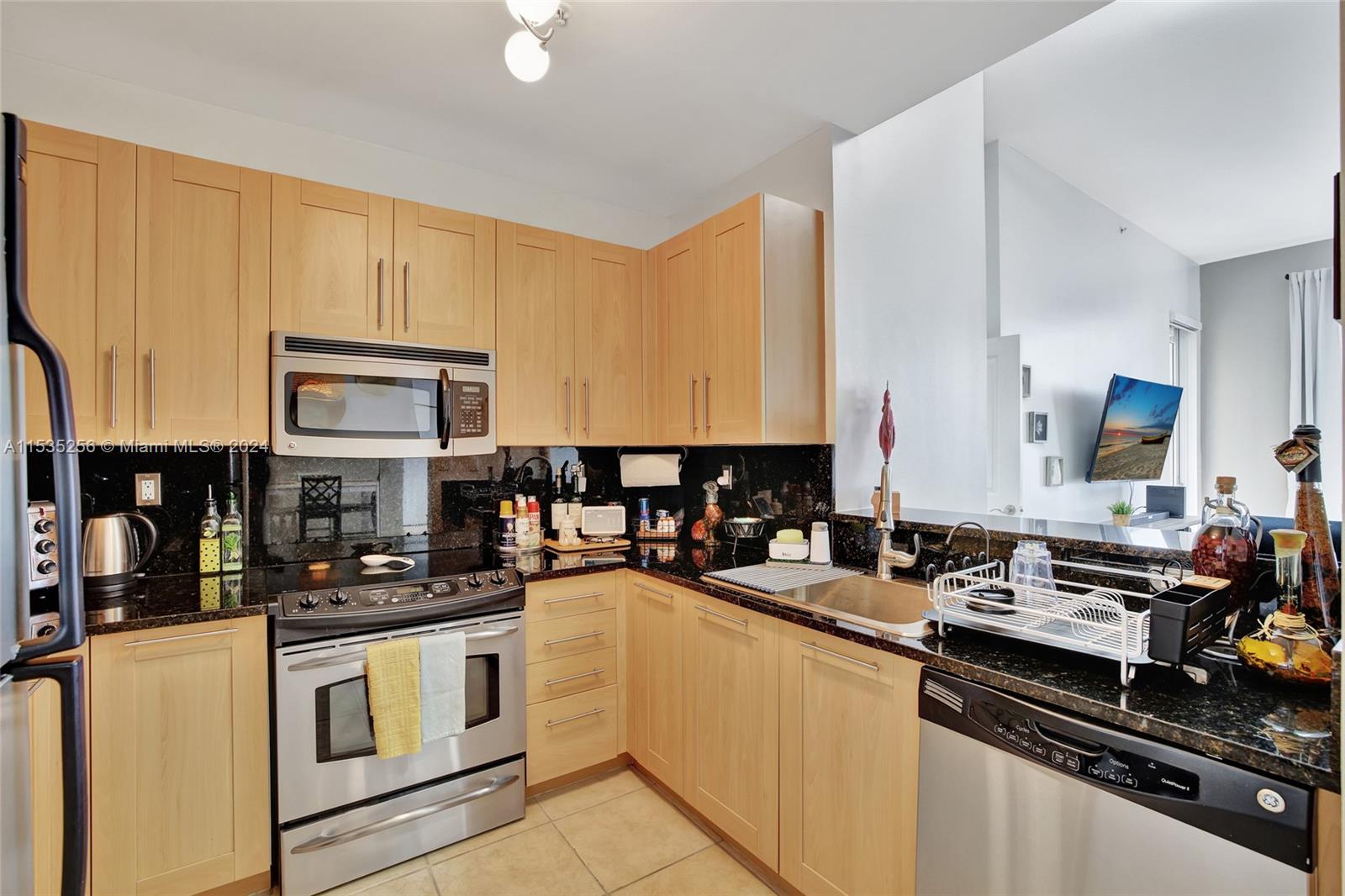 511 SE 5th Ave Unit: PH12 (2512)
