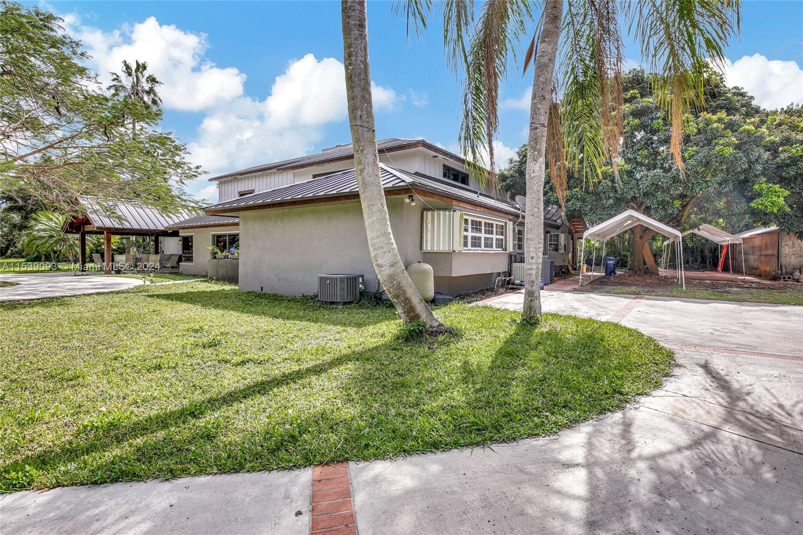 23825 SW 144th Ave