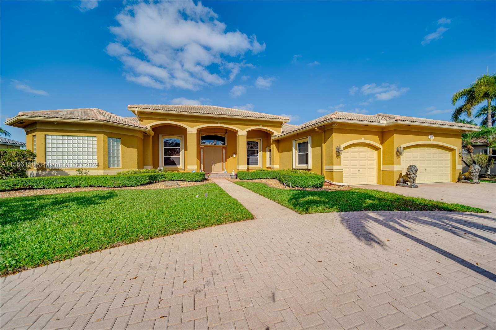 3987 SW 140th Ave