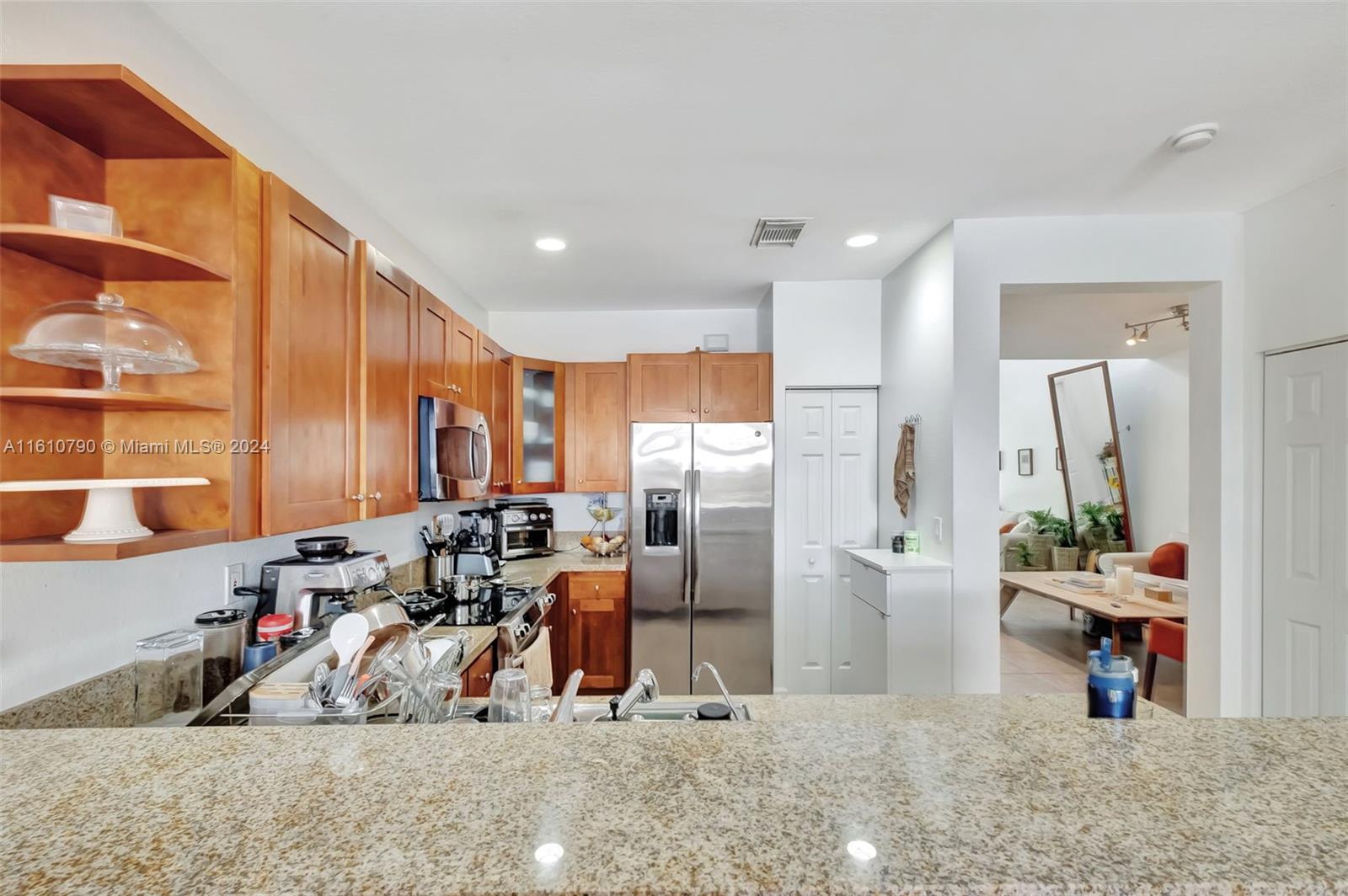 10702 NW 77th St # 10702