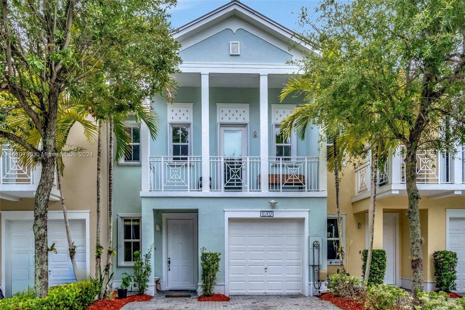 10702 NW 77th St # 10702