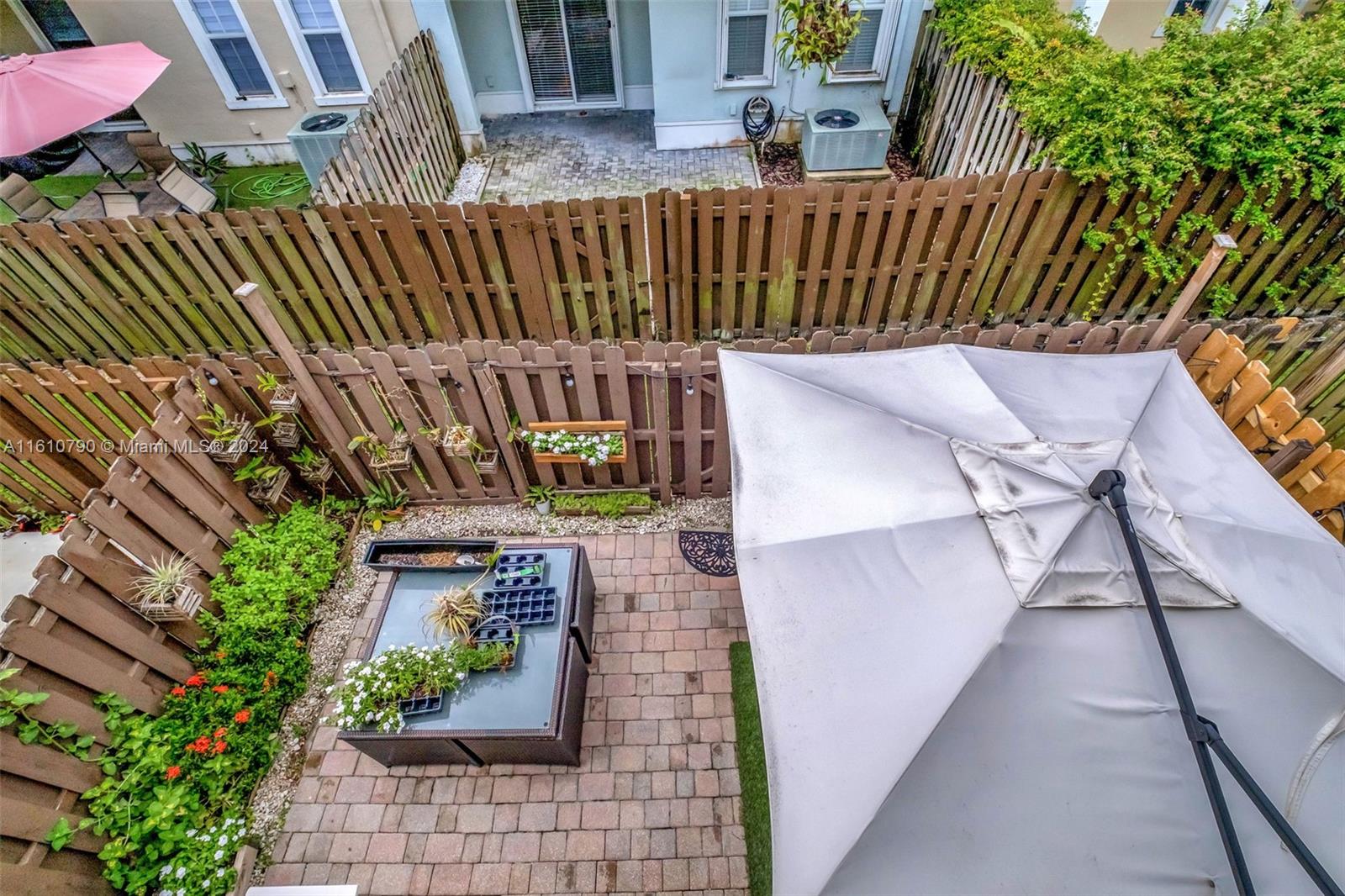 10702 NW 77th St # 10702