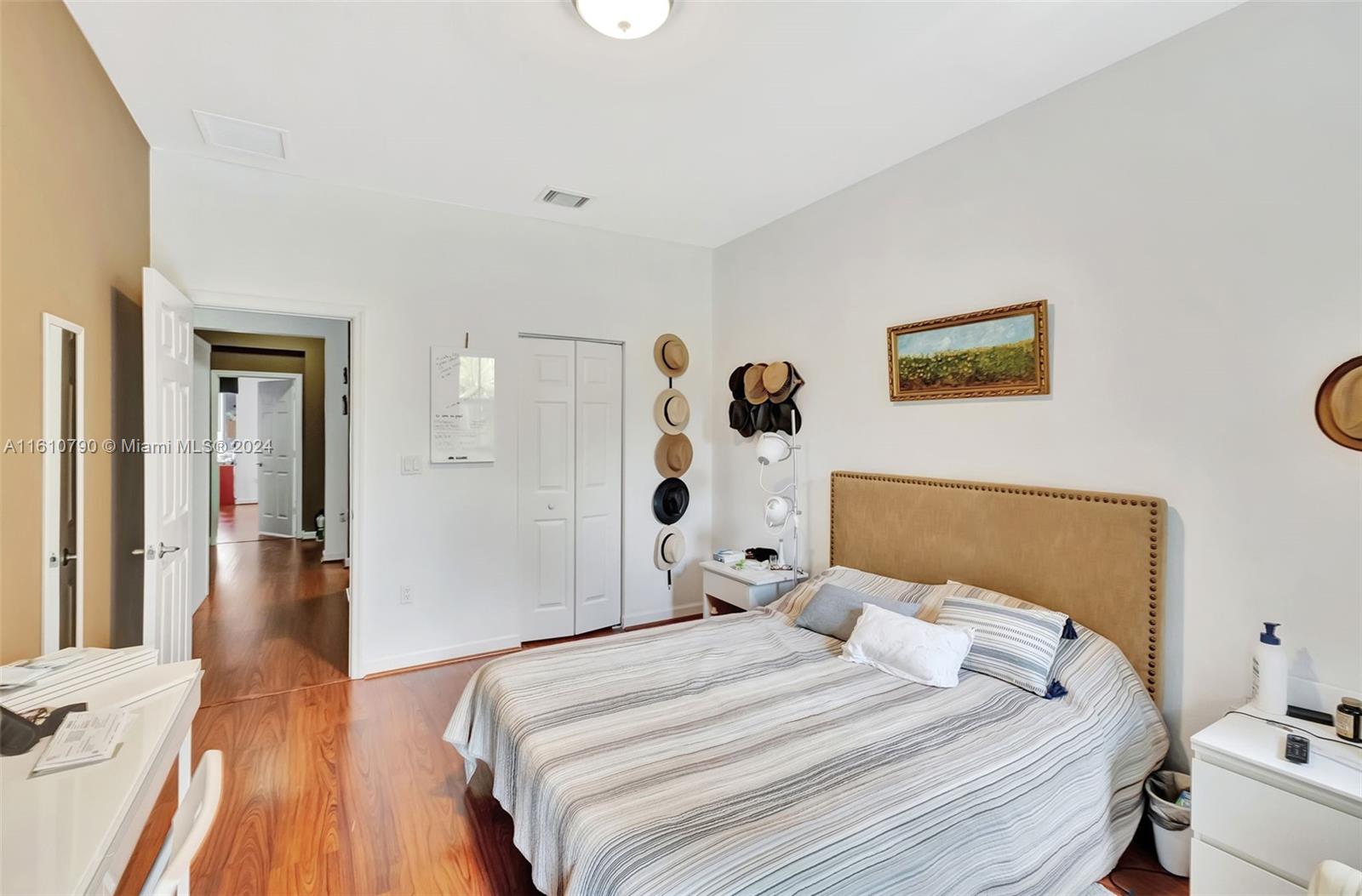 10702 NW 77th St # 10702