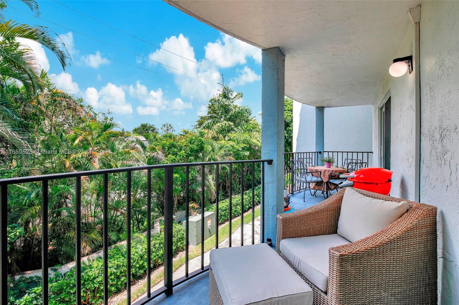3909 N Ocean Blvd # 202