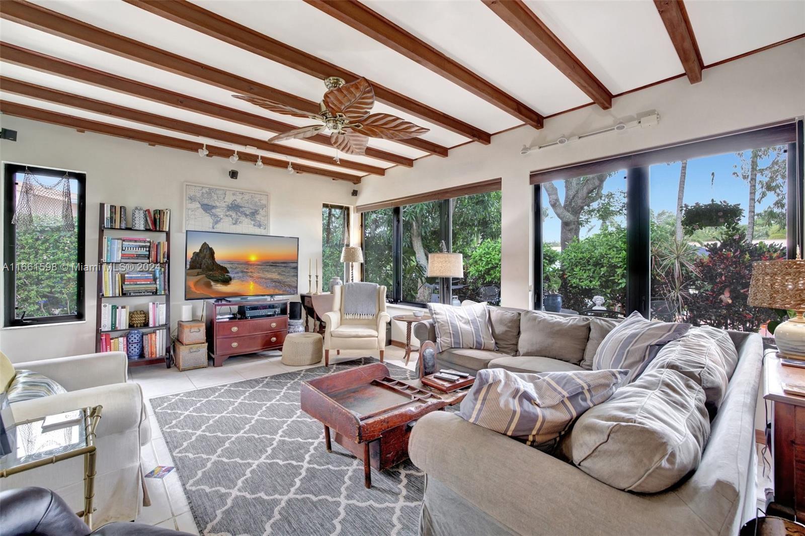 2497 Bimini Ln