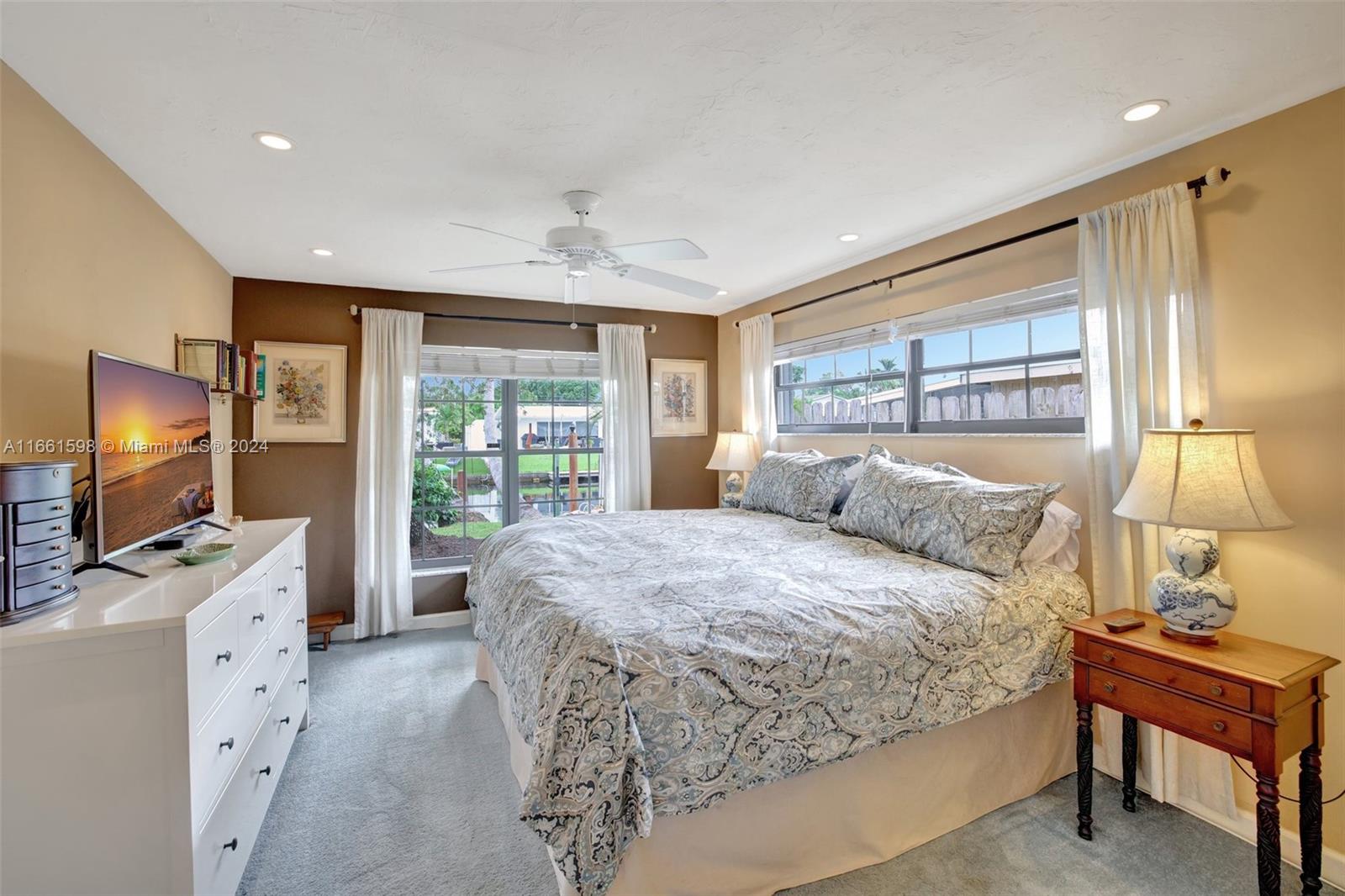 2497 Bimini Ln