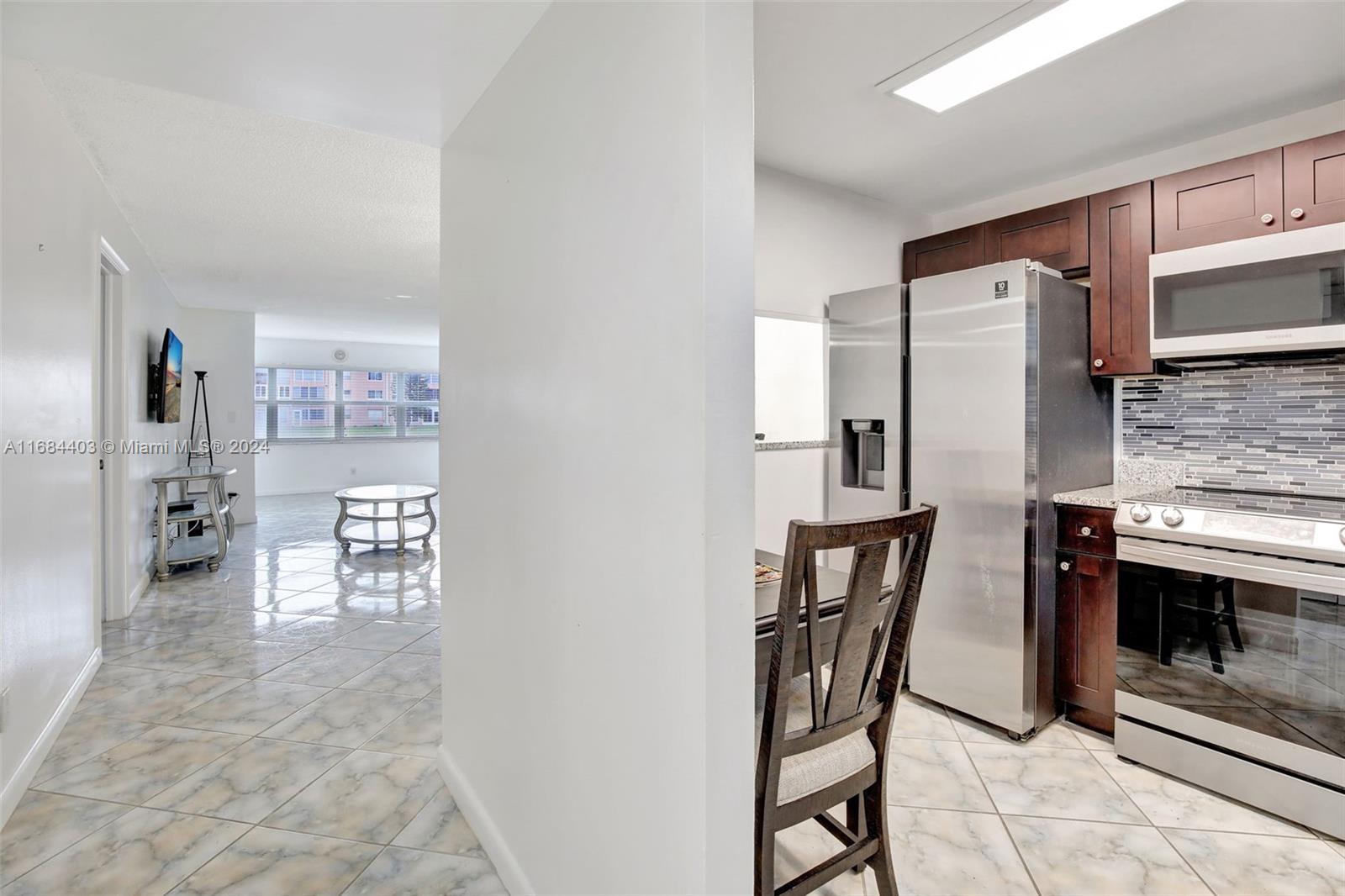 9540 Sunrise Lakes Blvd Unit: 103