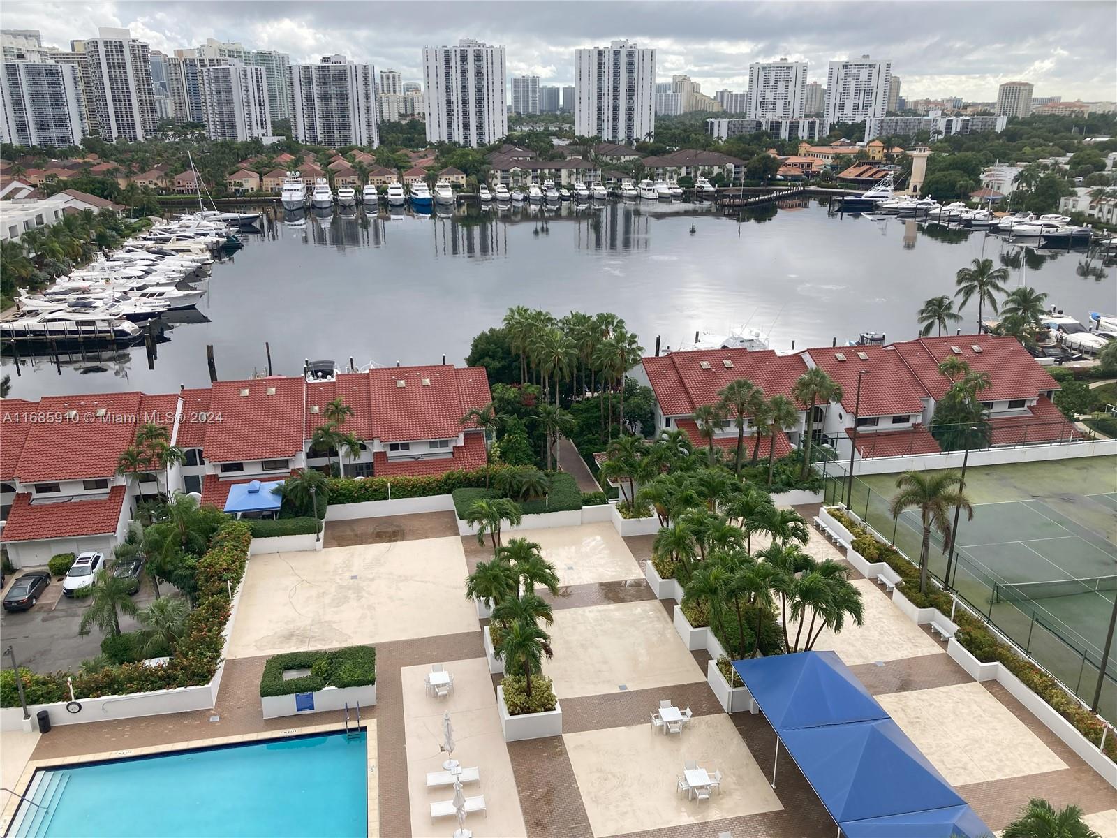 3640 Yacht Club Dr # 1207