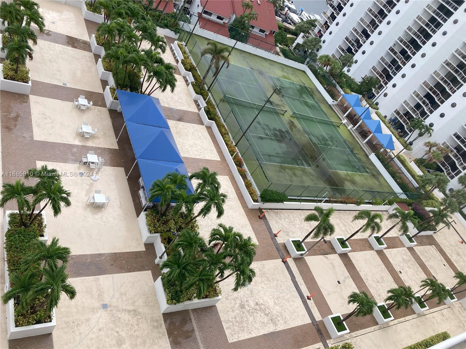 3640 Yacht Club Dr # 1207