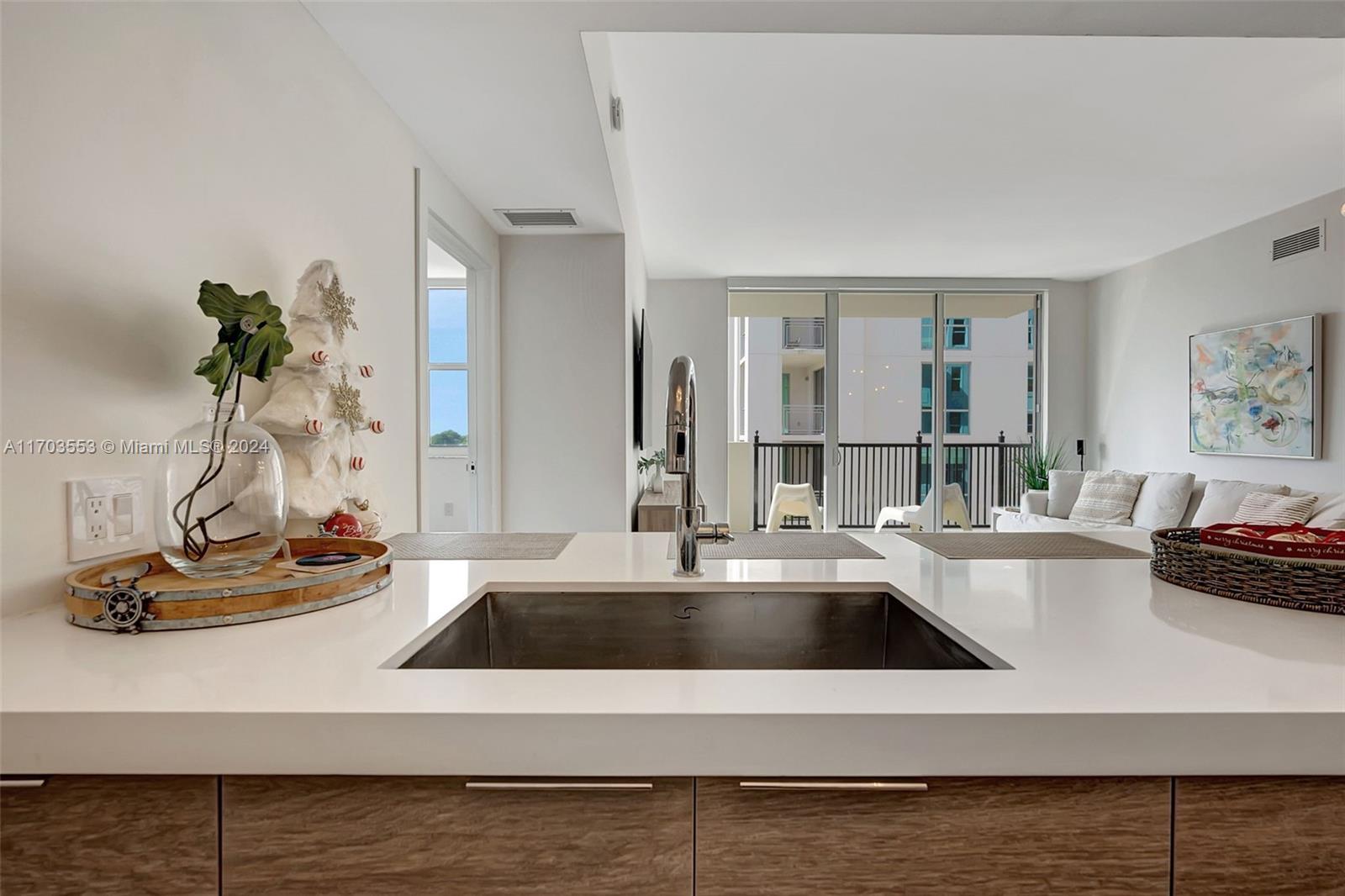 4100 Salzedo St # 712