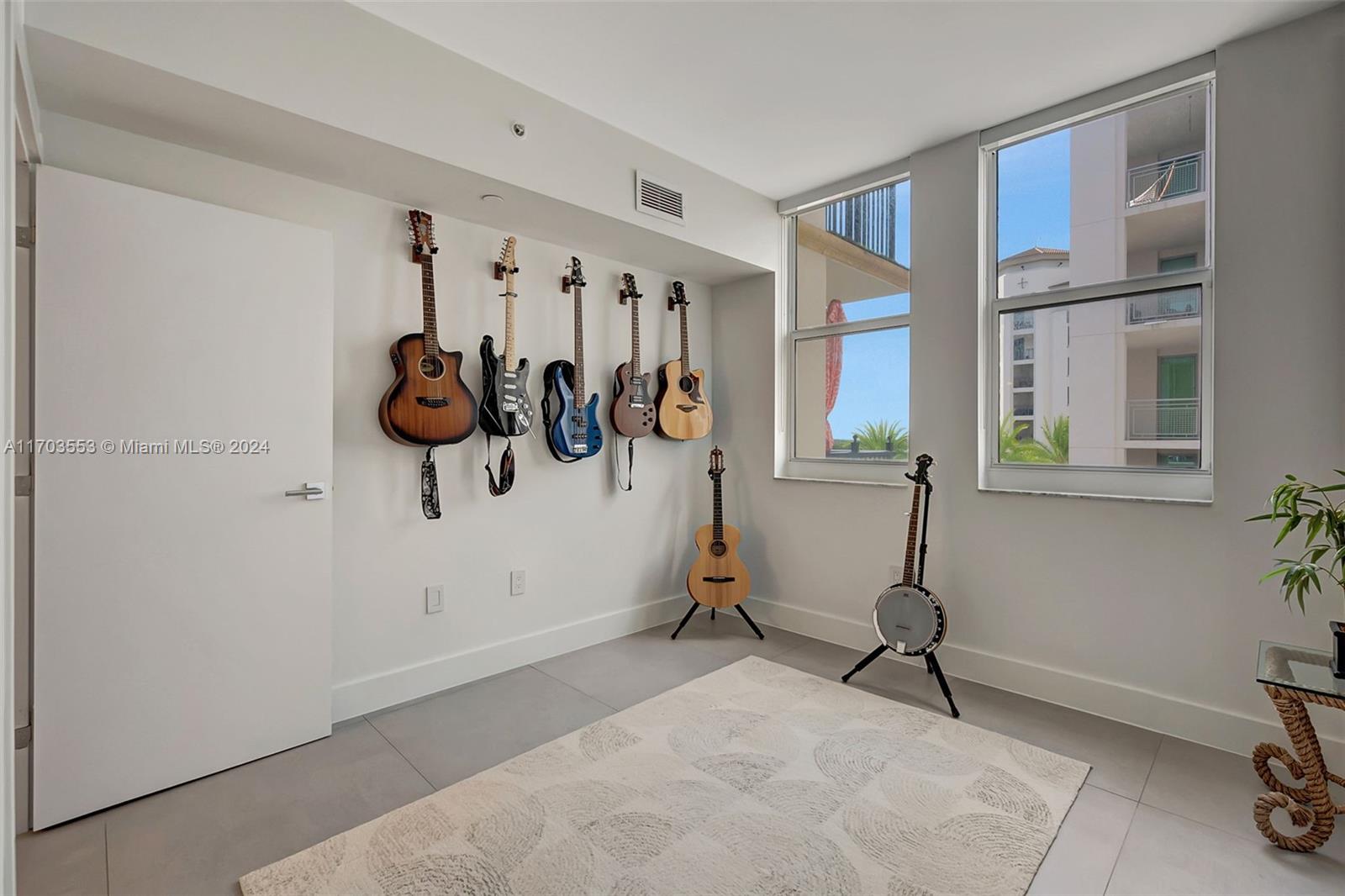 4100 Salzedo St # 712