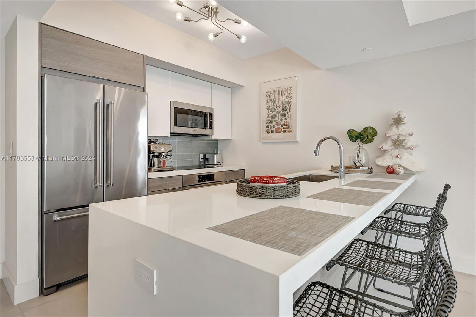 4100 Salzedo St # 712