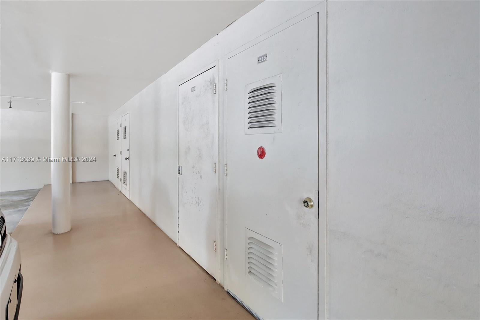 6751 Cypress Rd # 215