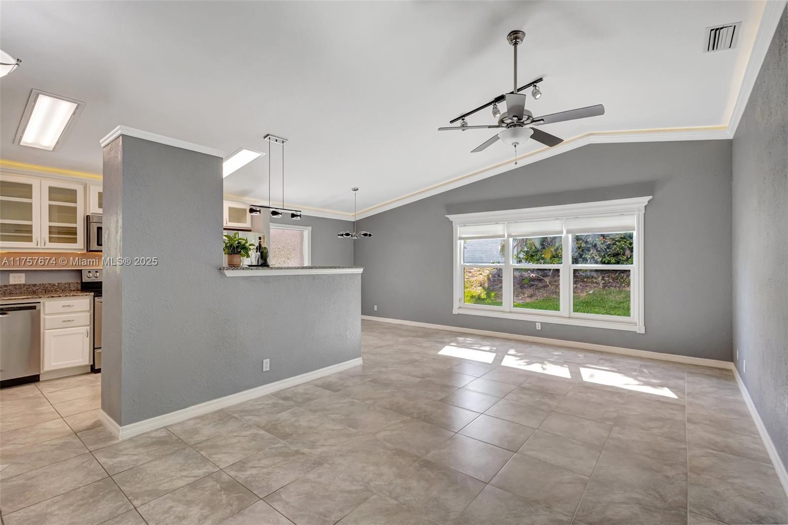 1241 Pine Sage Cir