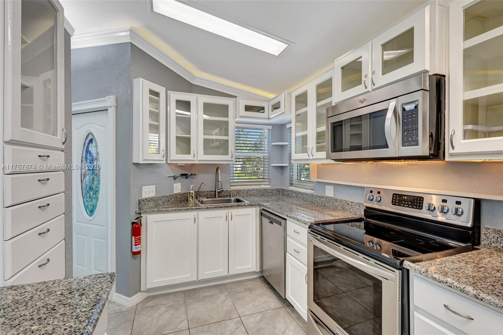 1241 Pine Sage Cir