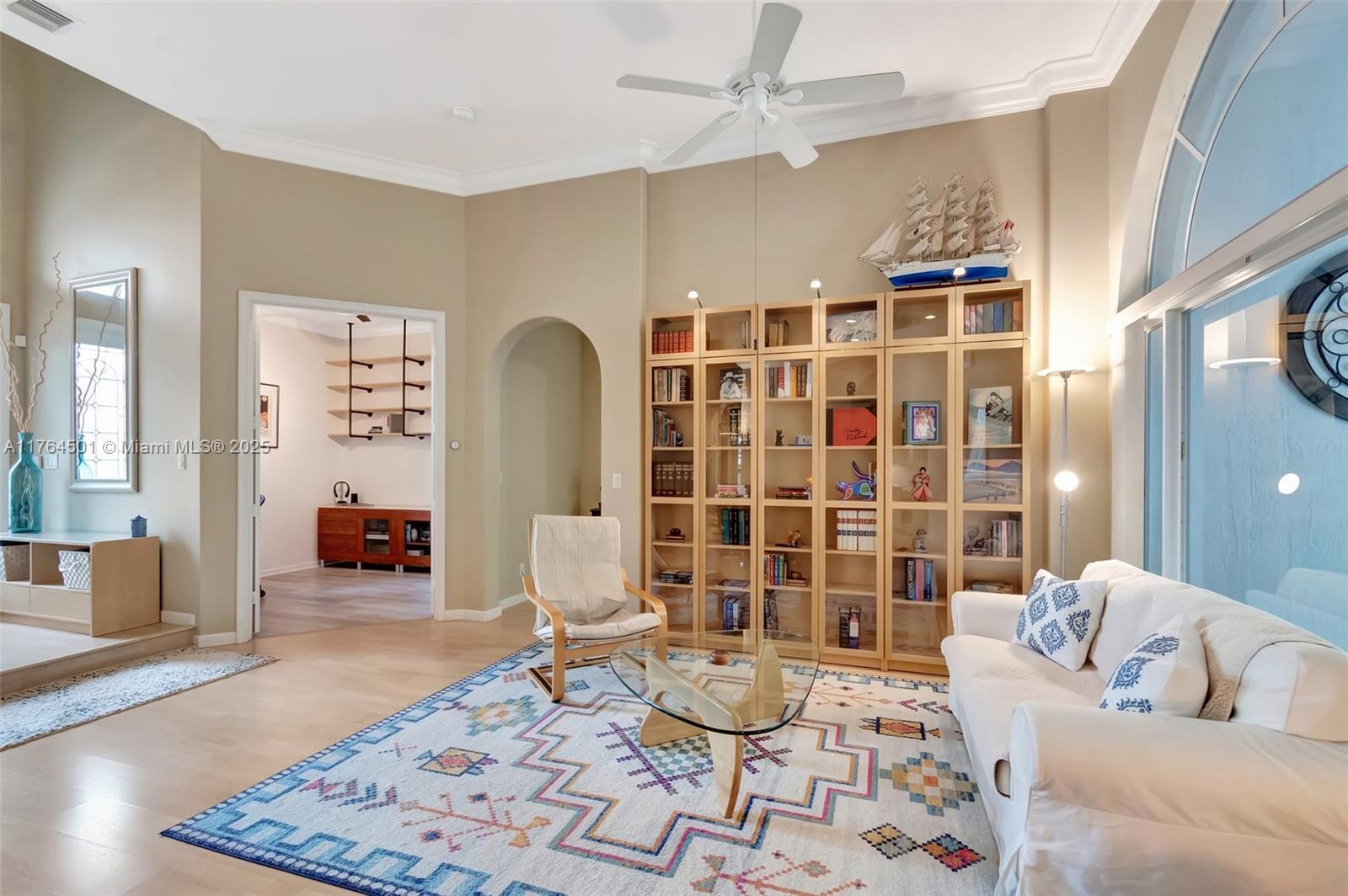 10234 Oak Meadow Ln