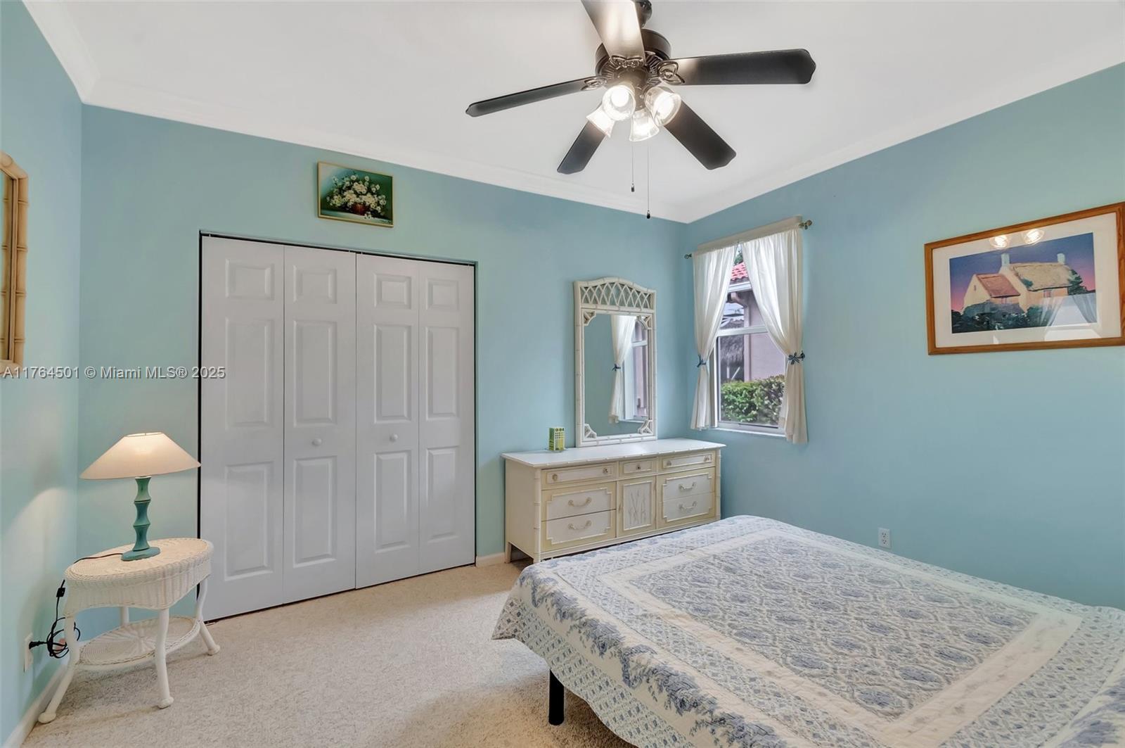 10234 Oak Meadow Ln