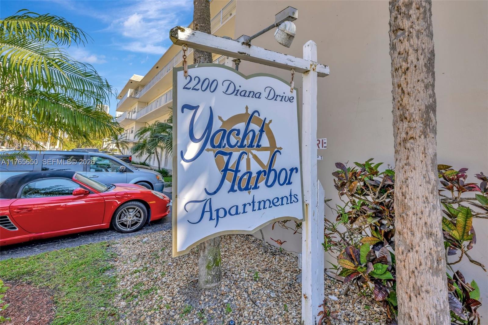 2200 Diana Dr # 310
