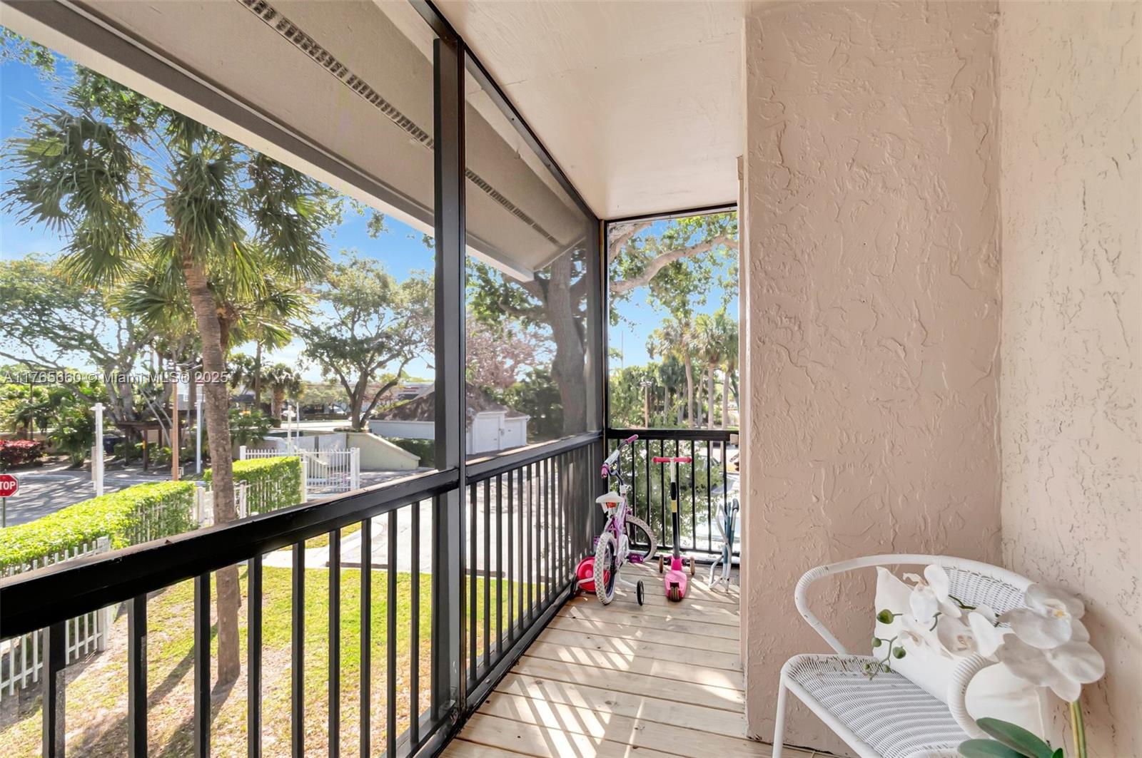 2307 N Congress Ave # 28