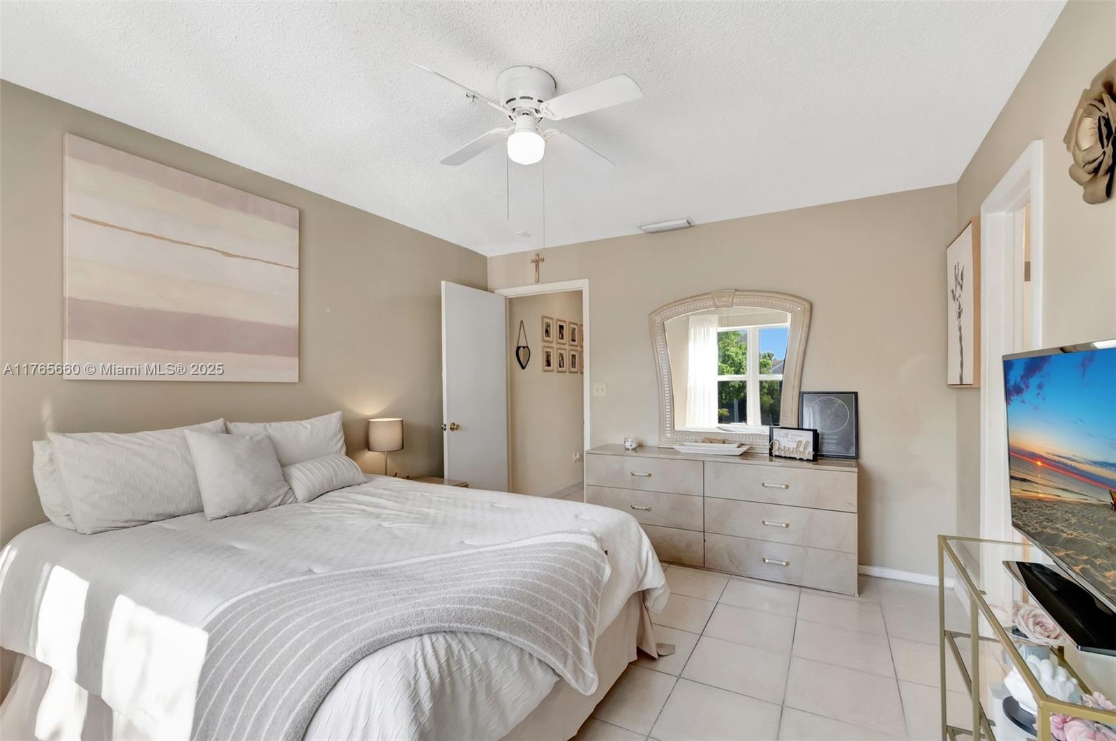 2307 N Congress Ave # 28