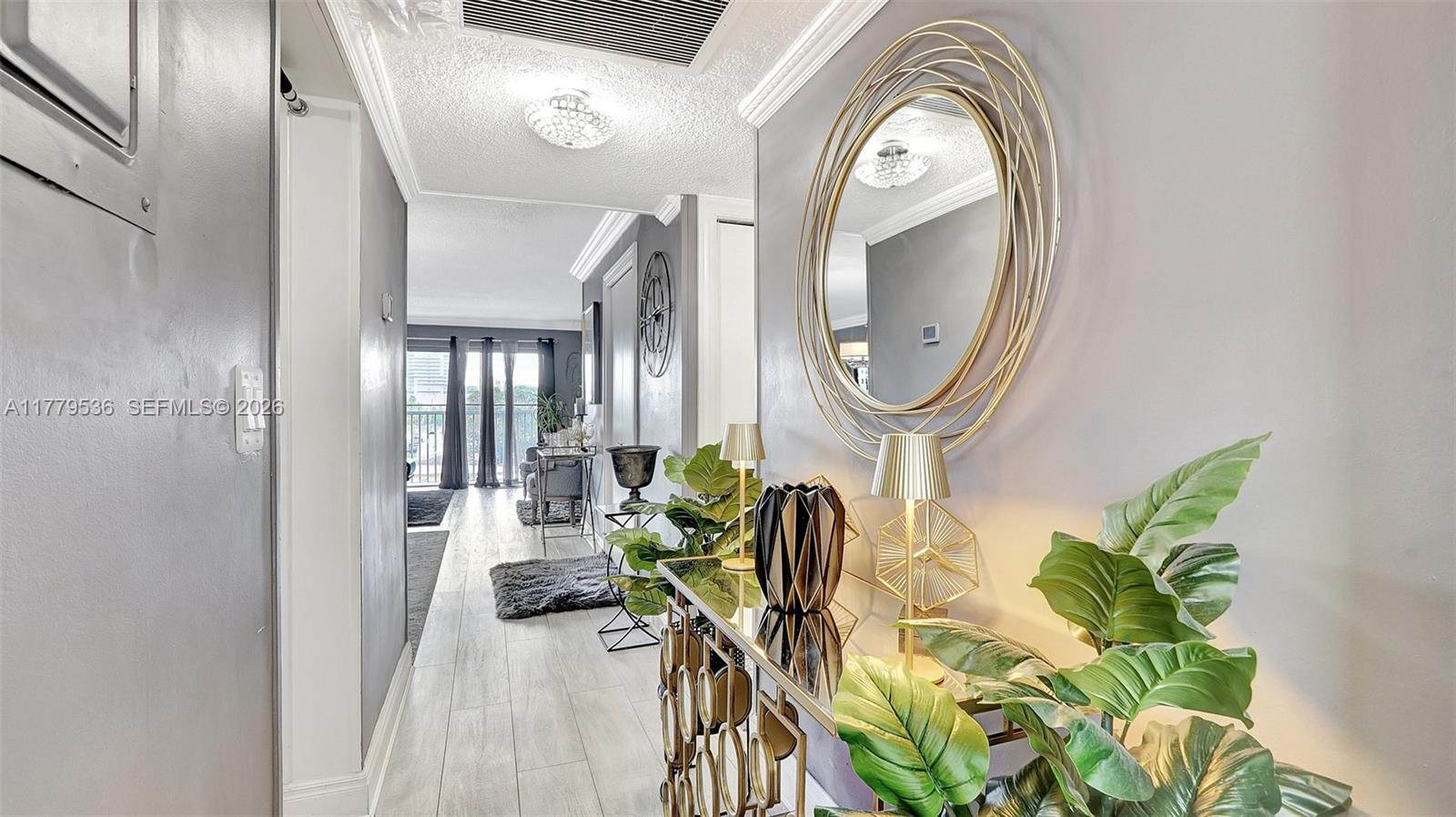 329 SE 3rd St # 405S